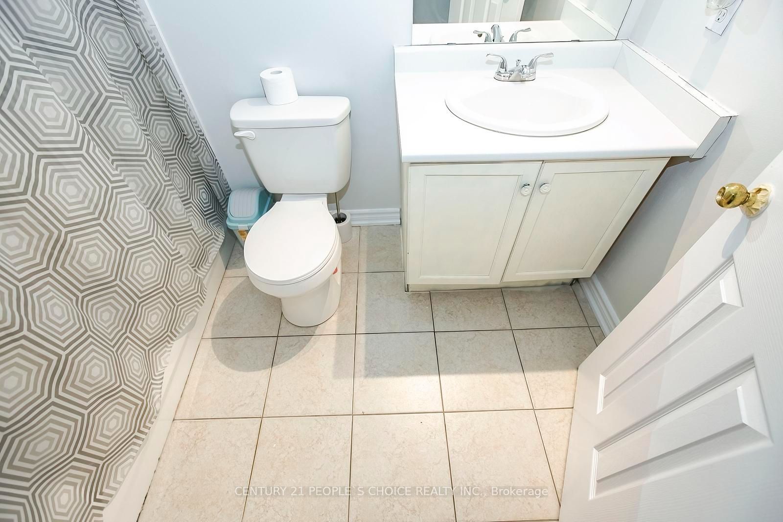 90 White Tail Crescent Property Photo 33