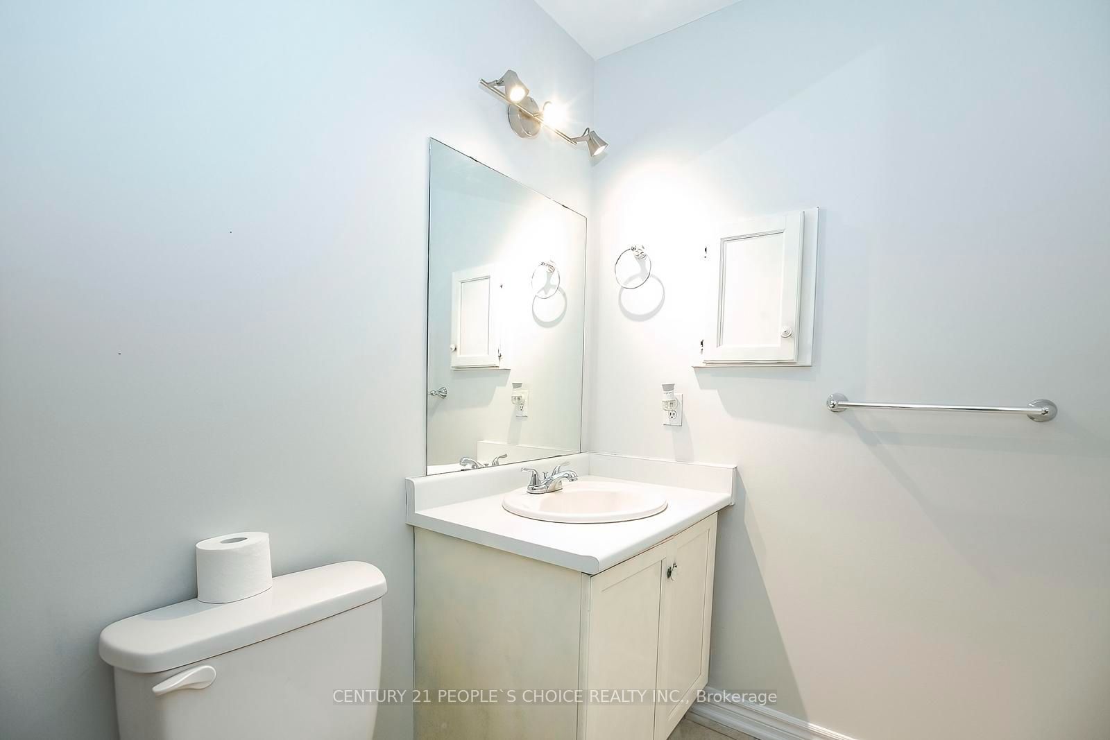 90 White Tail Crescent Property Photo 34