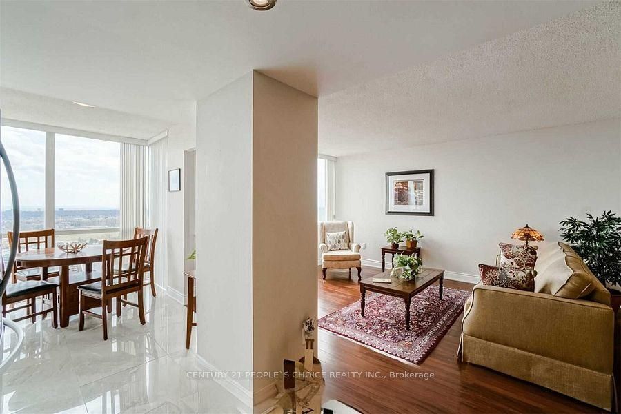 350 Webb Drive 2010 Property Photo 12