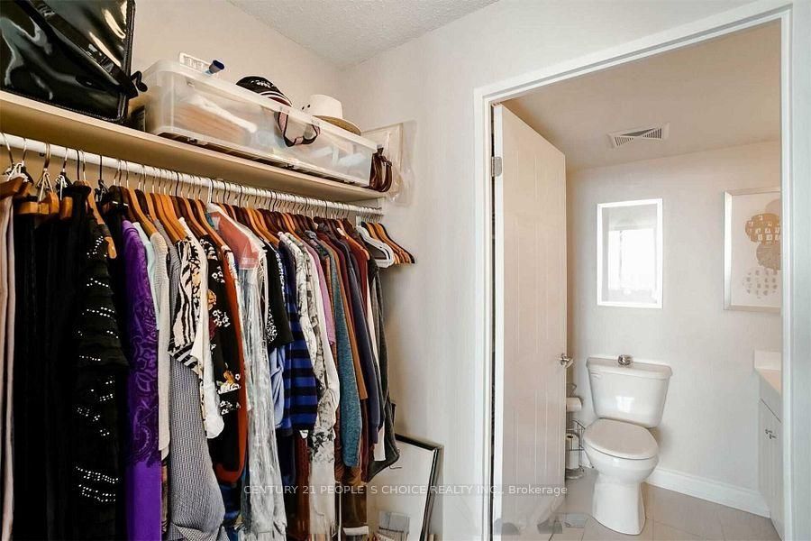 350 Webb Drive 2010 Property Photo 16