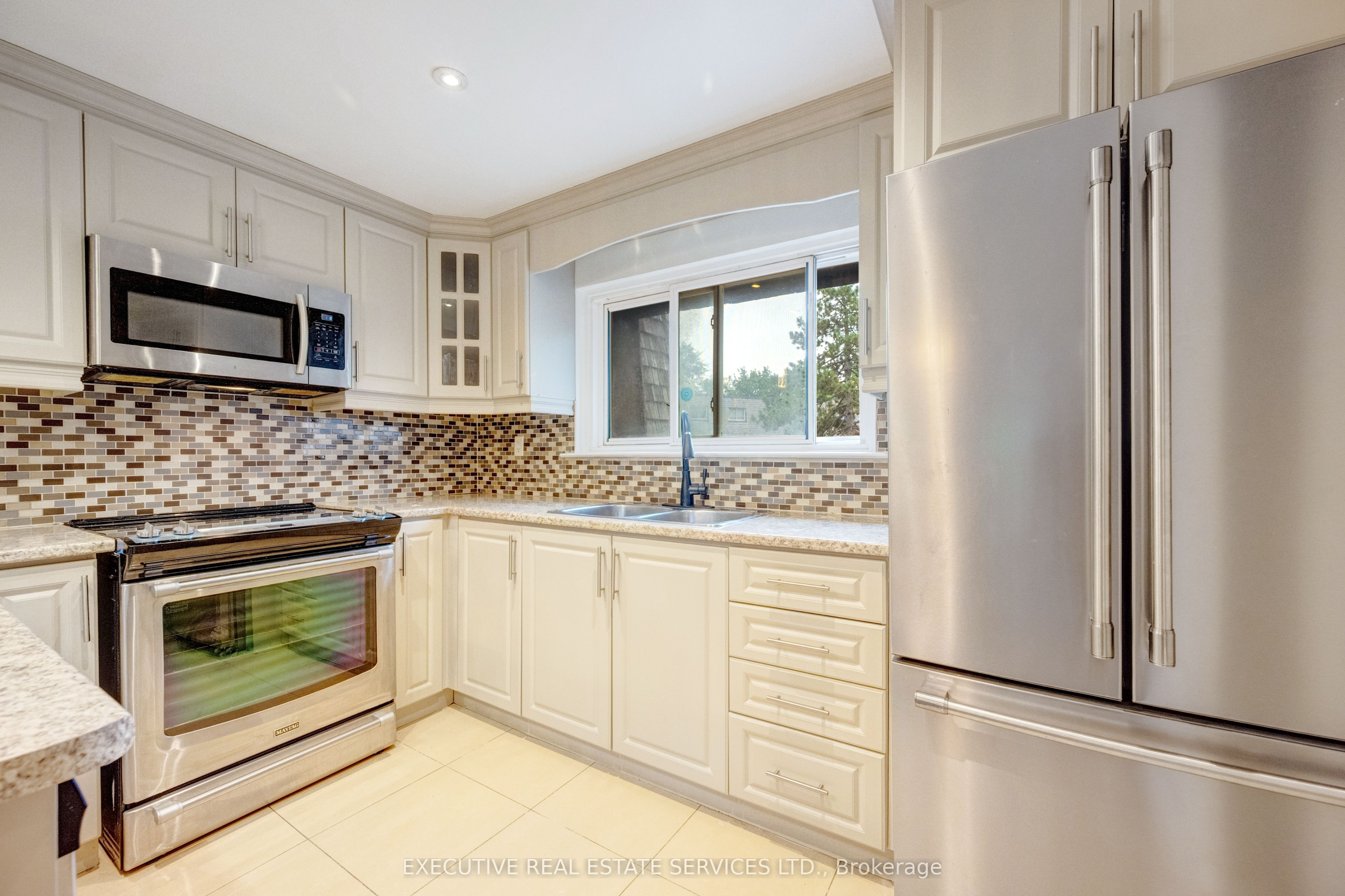 68 Briar Path Nw Property Photo 8
