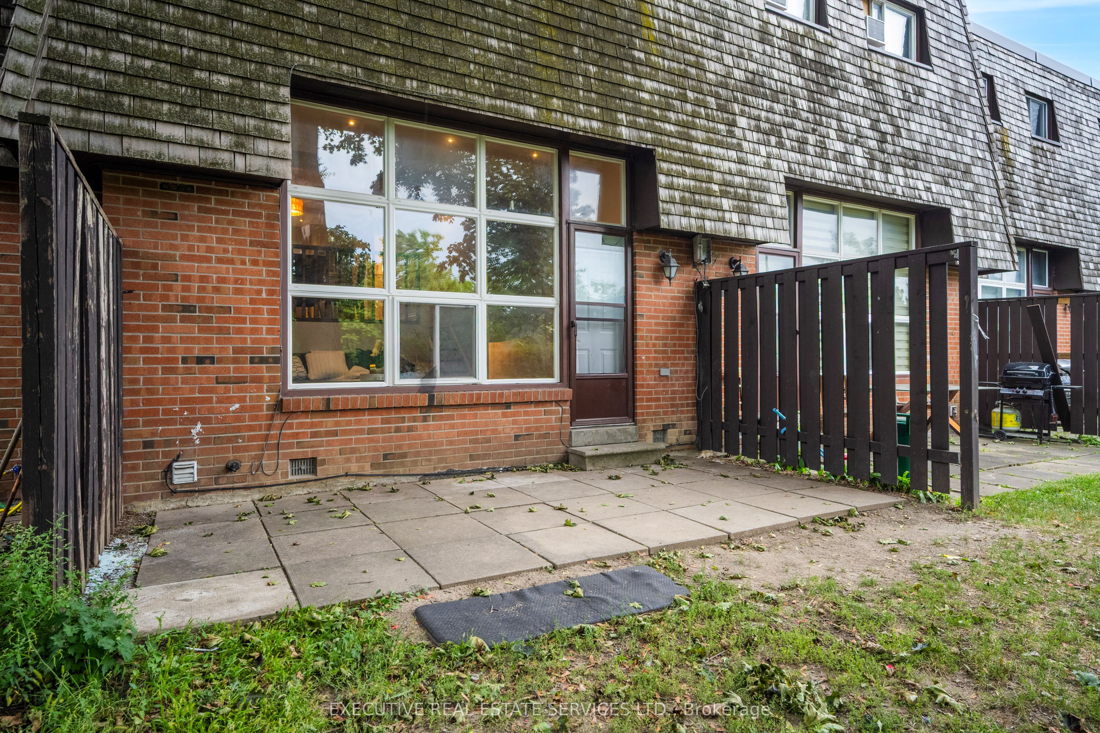 68 Briar Path Nw Property Photo 18