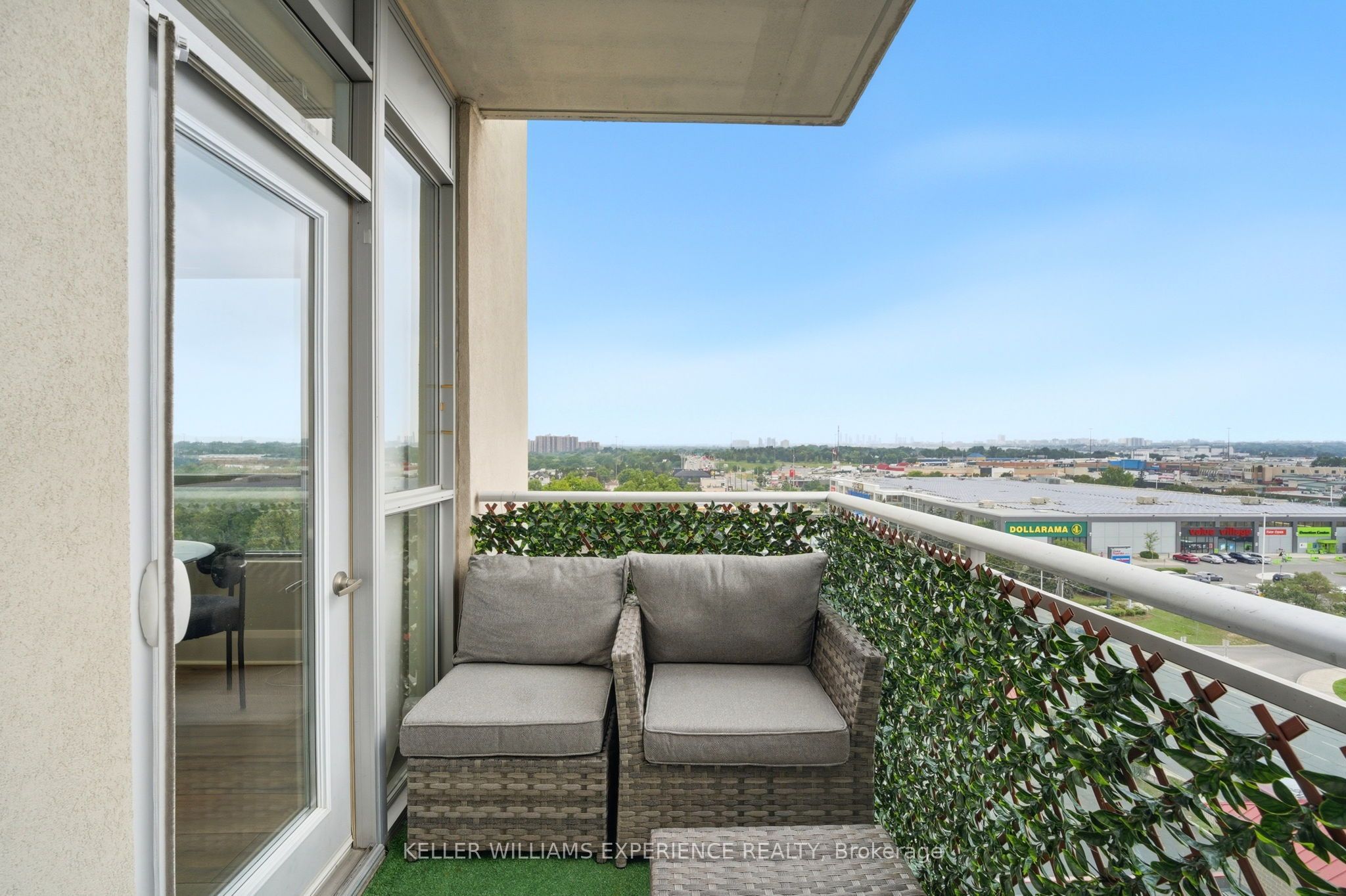 2464 Weston Road 903 Property Photo 26