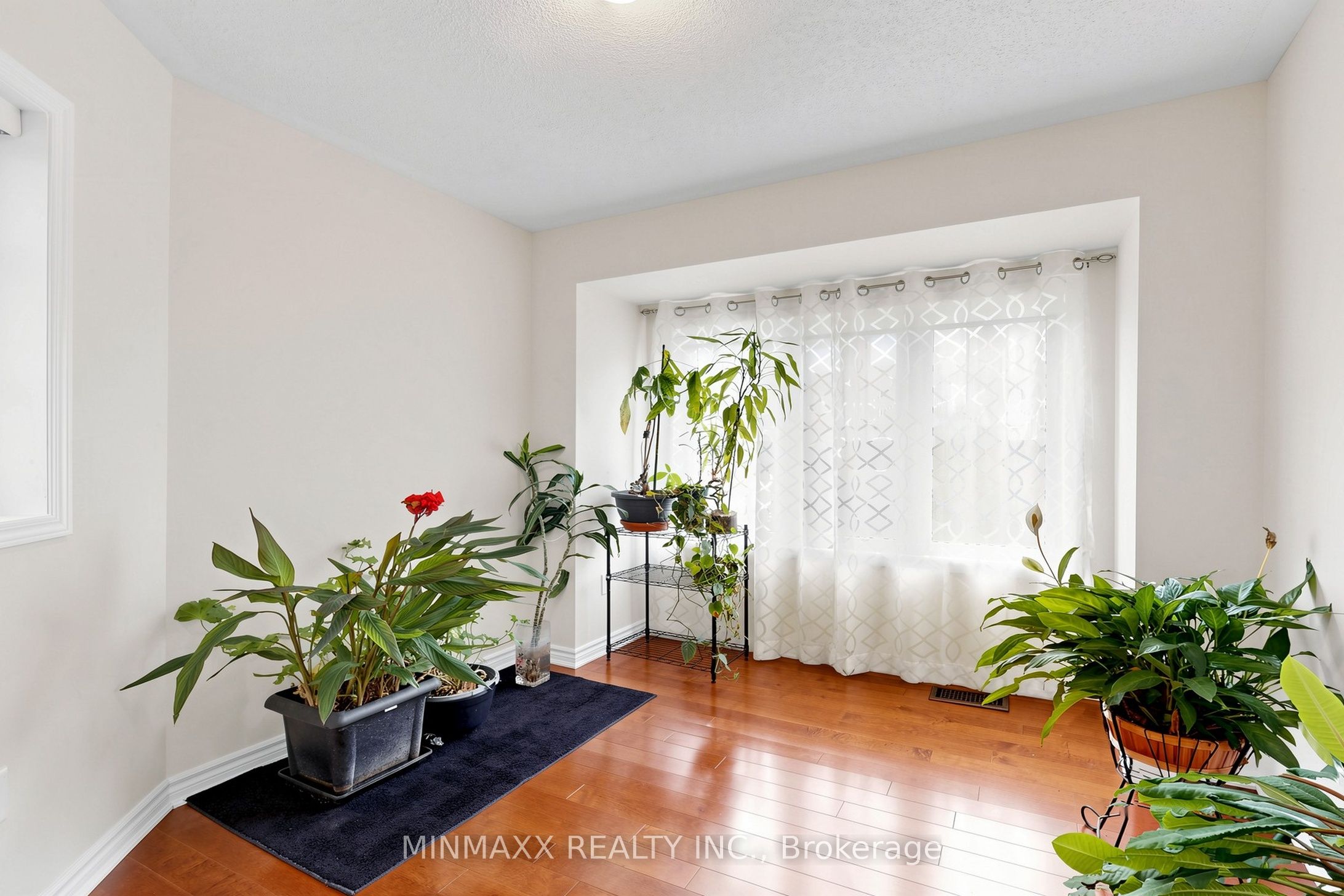293 Reis Place Property Photo 15