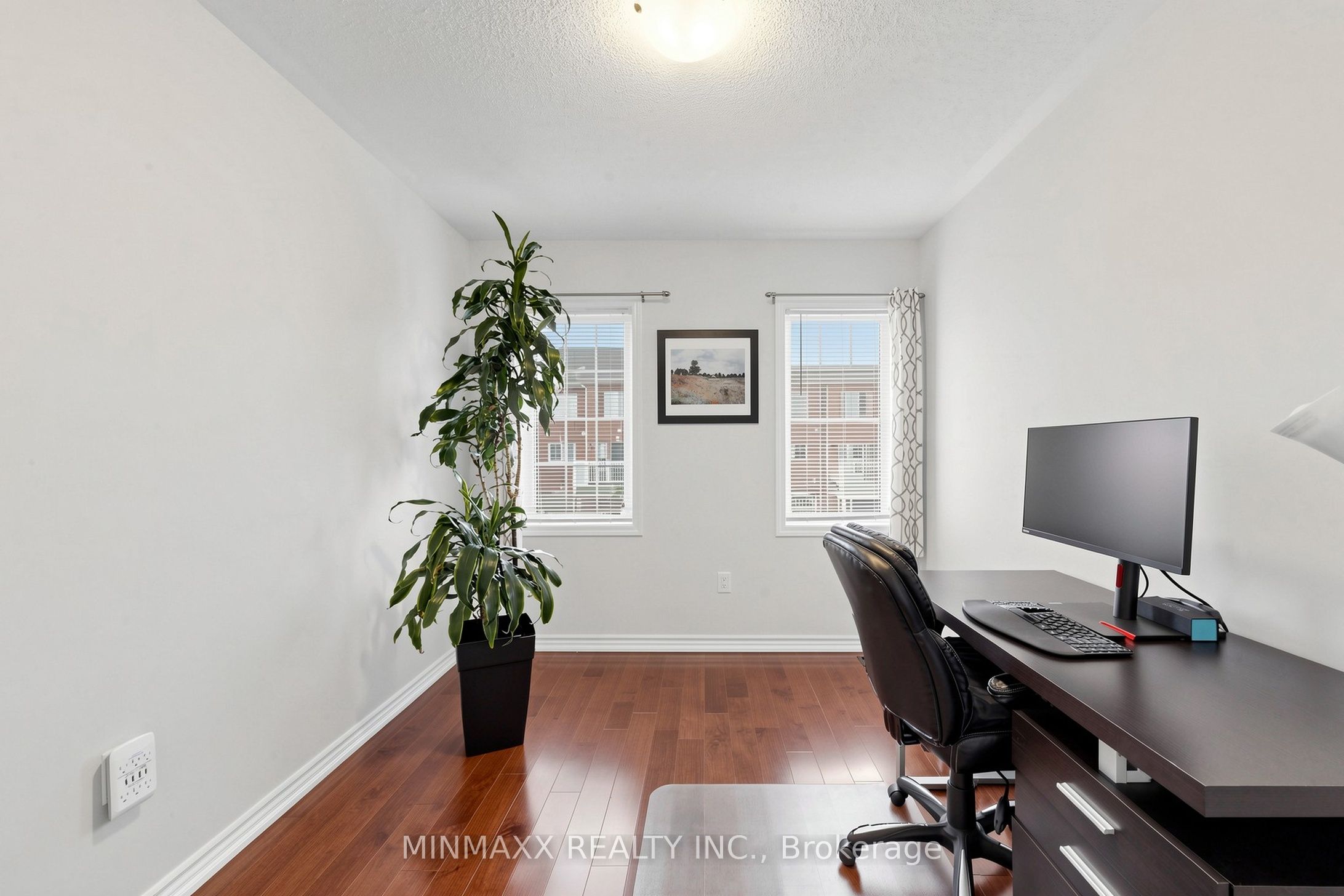 293 Reis Place Property Photo 35