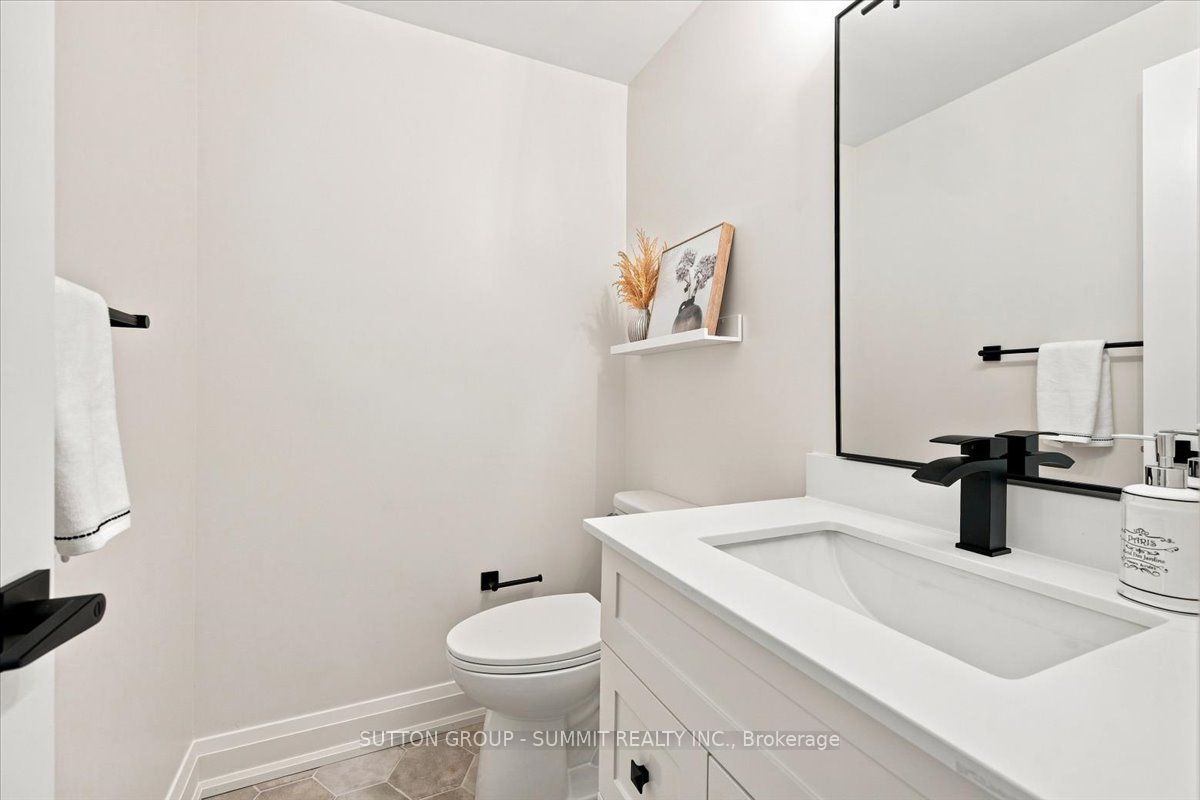 2020 Chrisdon Road Property Photo 22