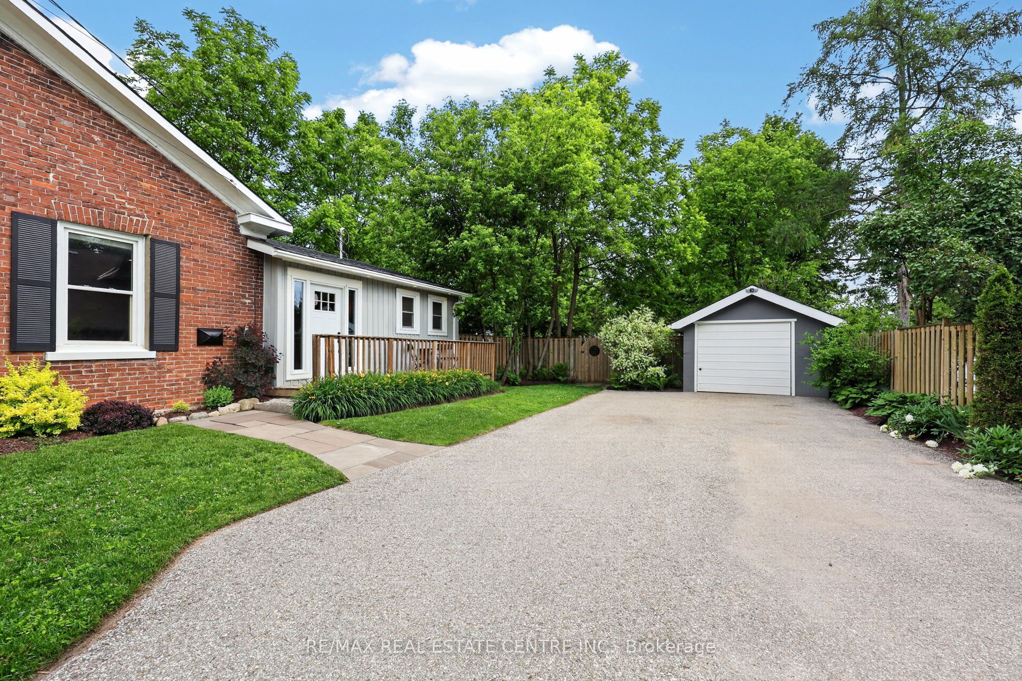 77 Mill Street Property Photo 4