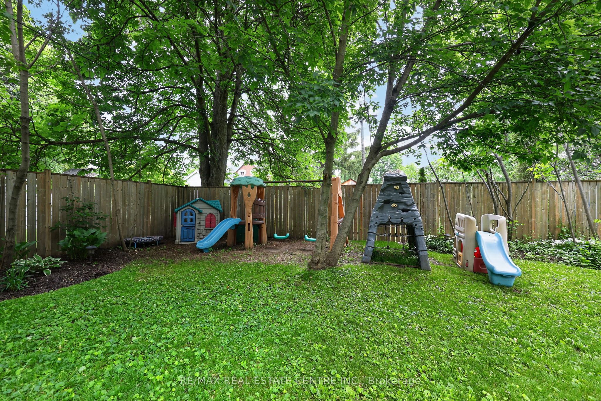 77 Mill Street Property Photo 28