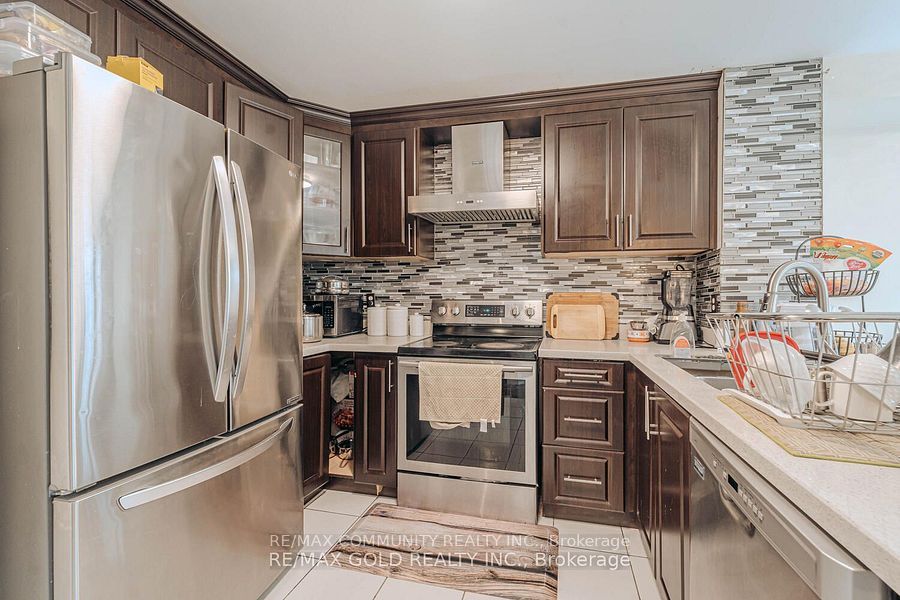 10 Squirreltail Way Property Photo 9