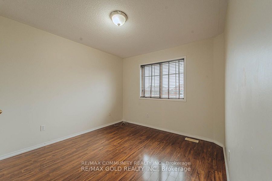 10 Squirreltail Way Property Photo 18