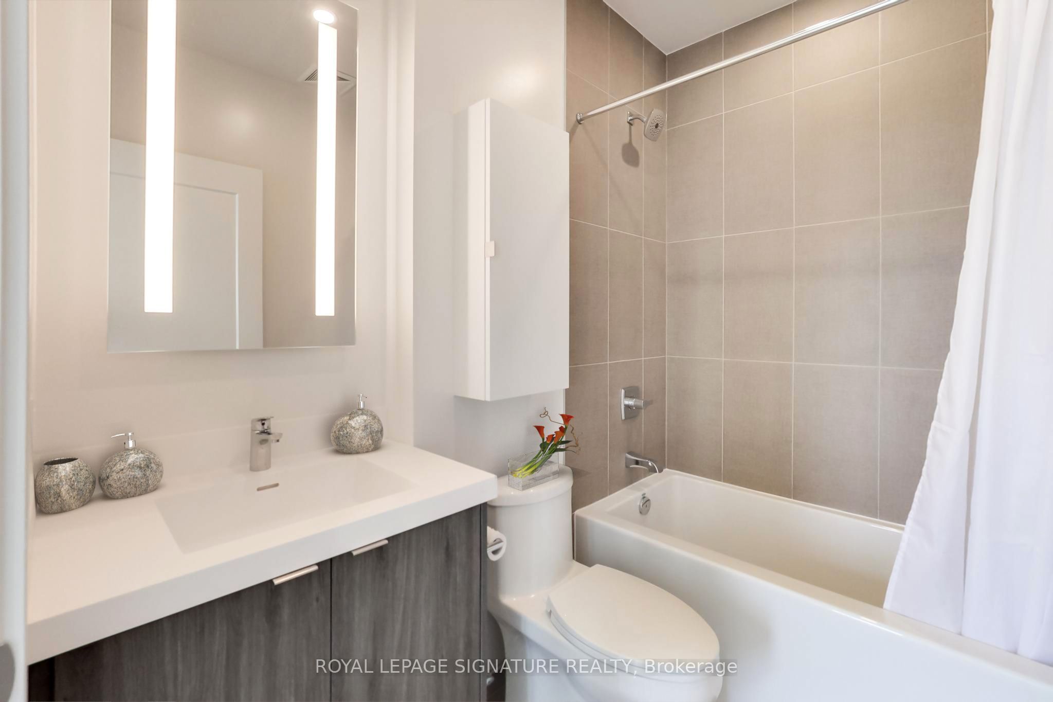 25 Cordova Avenue Ph04 Property Photo 23