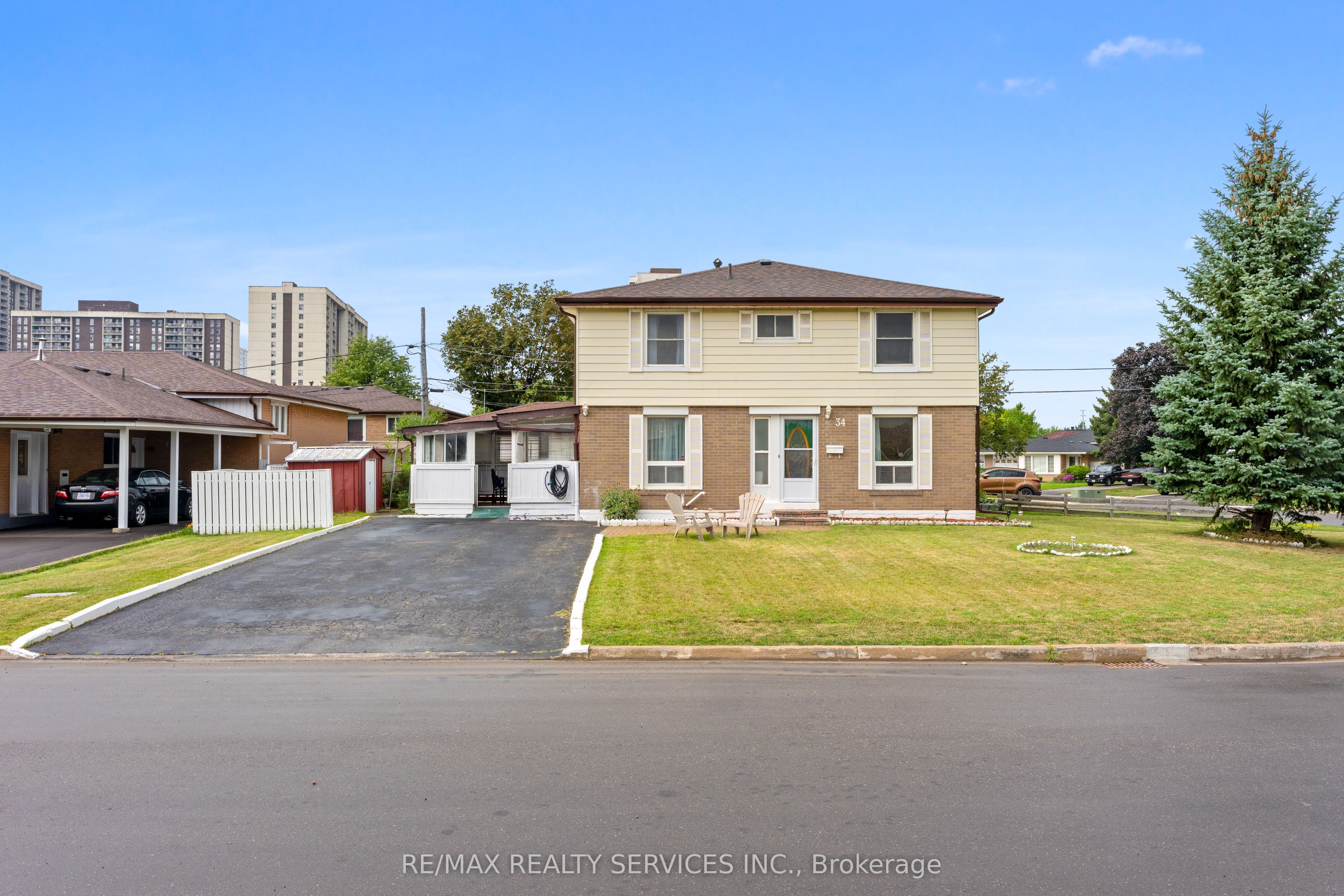 34 Cathcart Crescent Property Photo 1