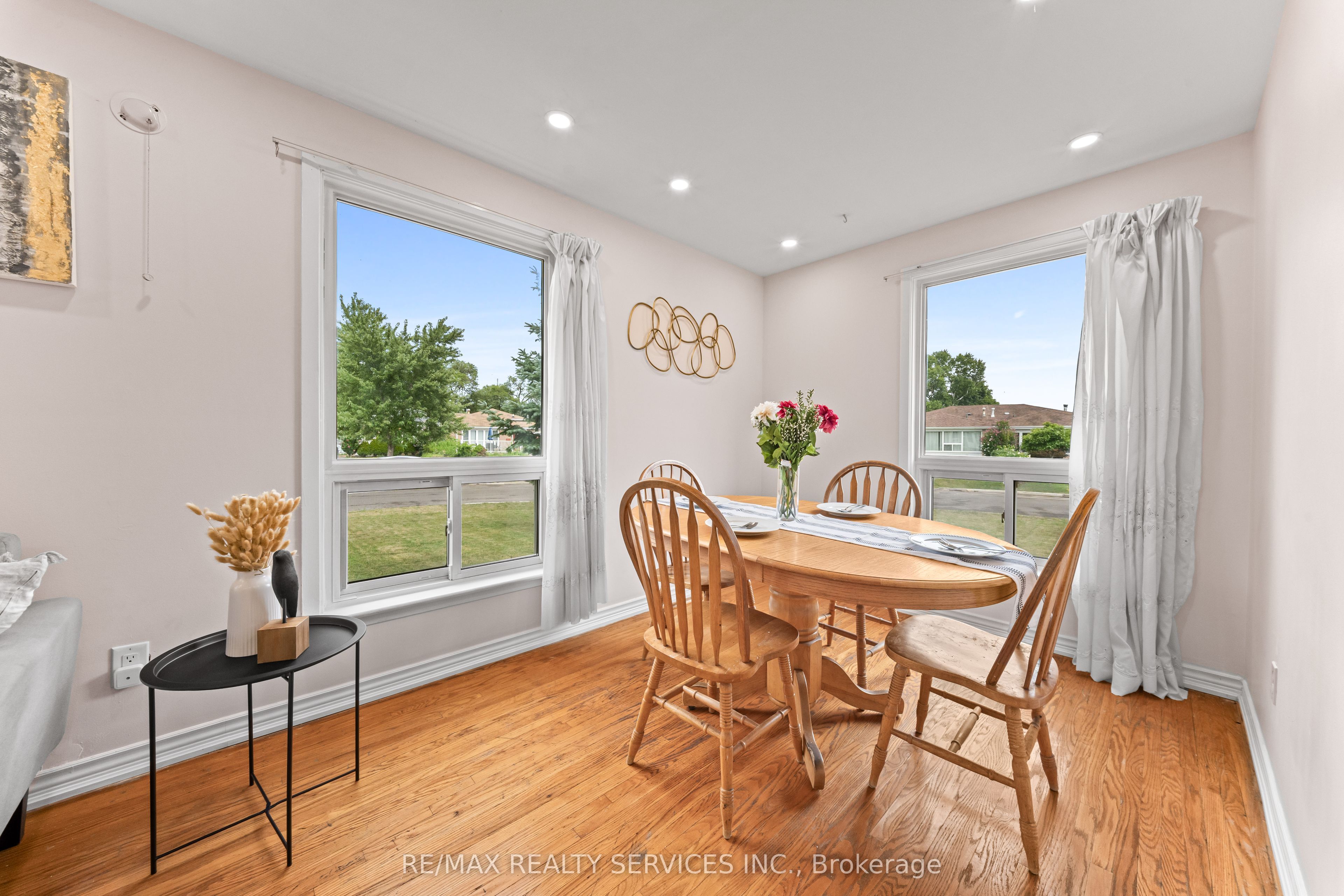 34 Cathcart Crescent Property Photo 8