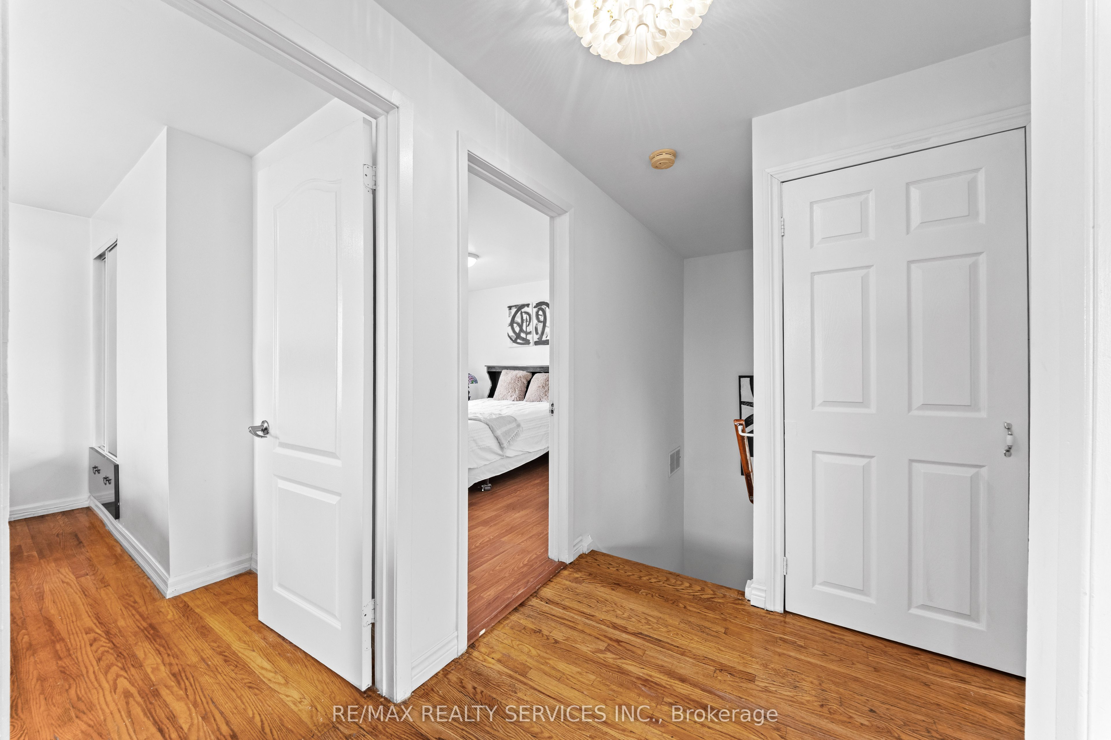 34 Cathcart Crescent Property Photo 23