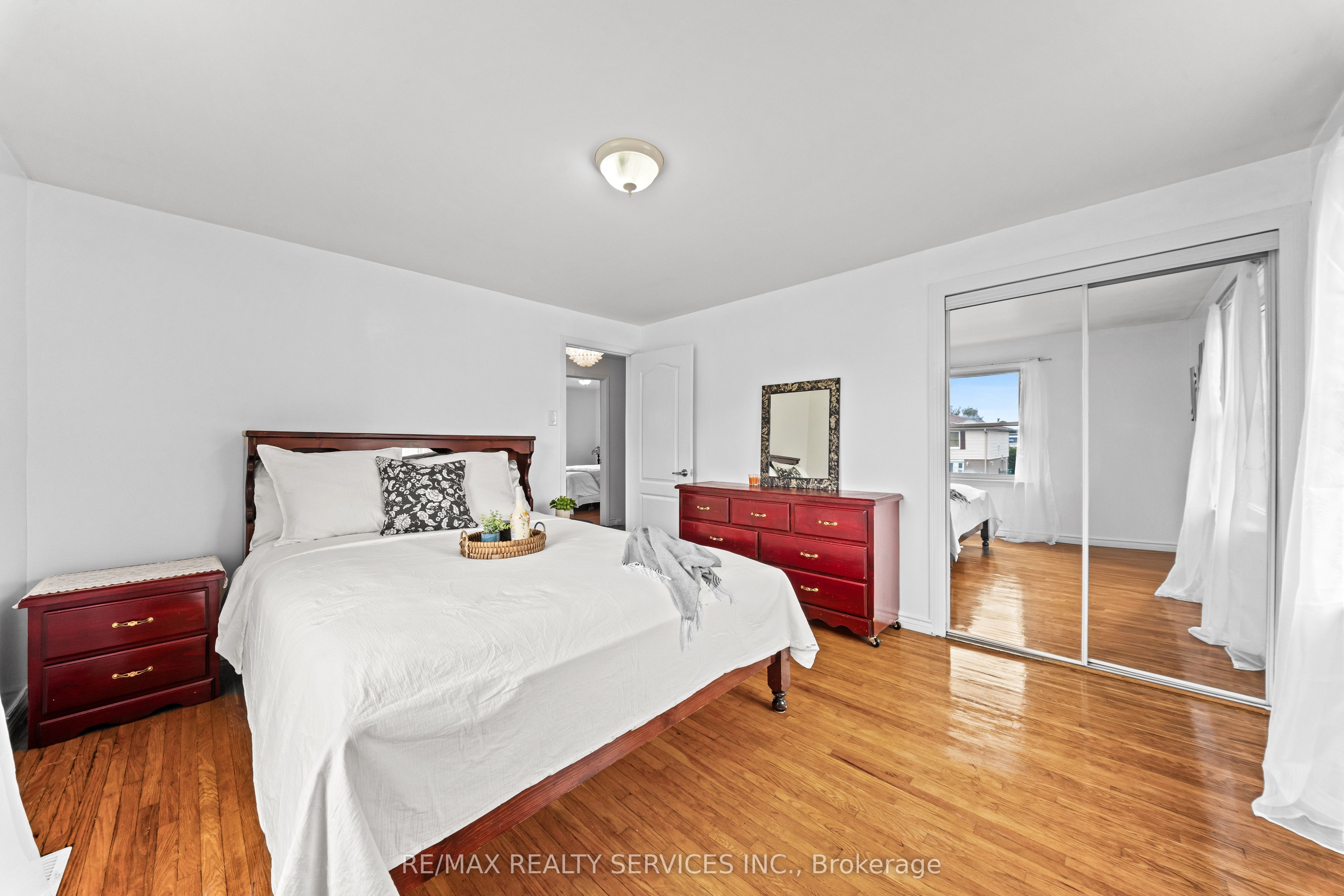 34 Cathcart Crescent Property Photo 26