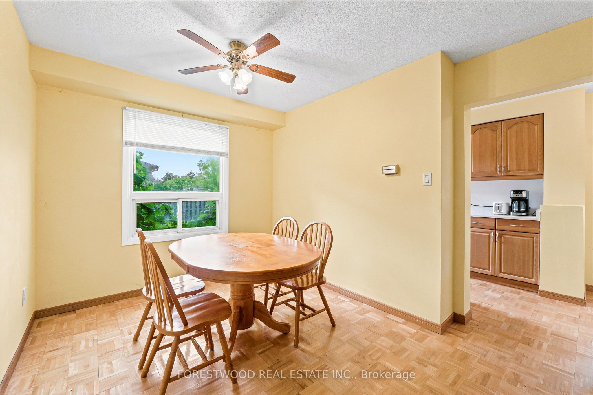 4110 Quaker Hill Drive Property Photo 5