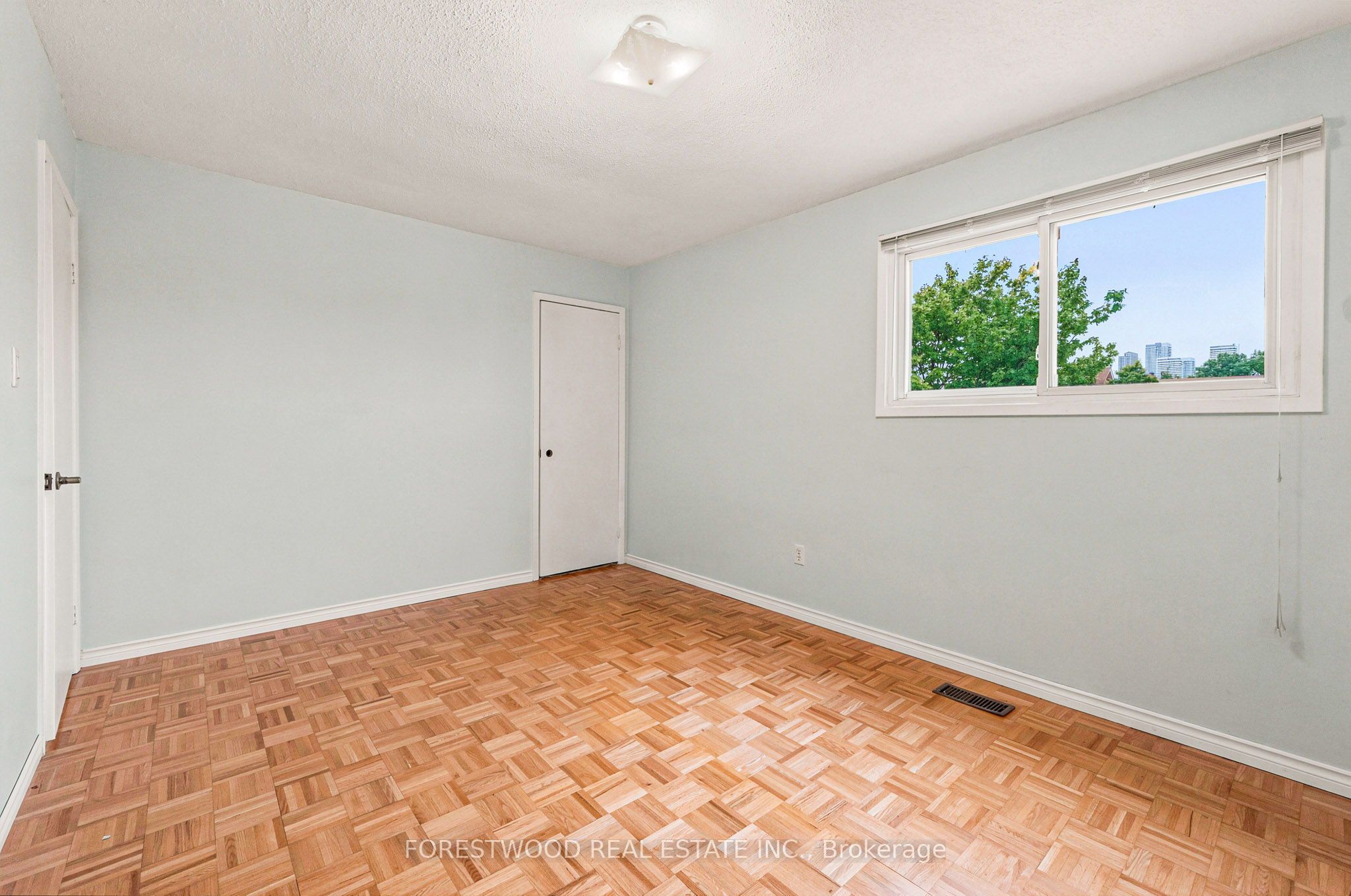 4110 Quaker Hill Drive Property Photo 15