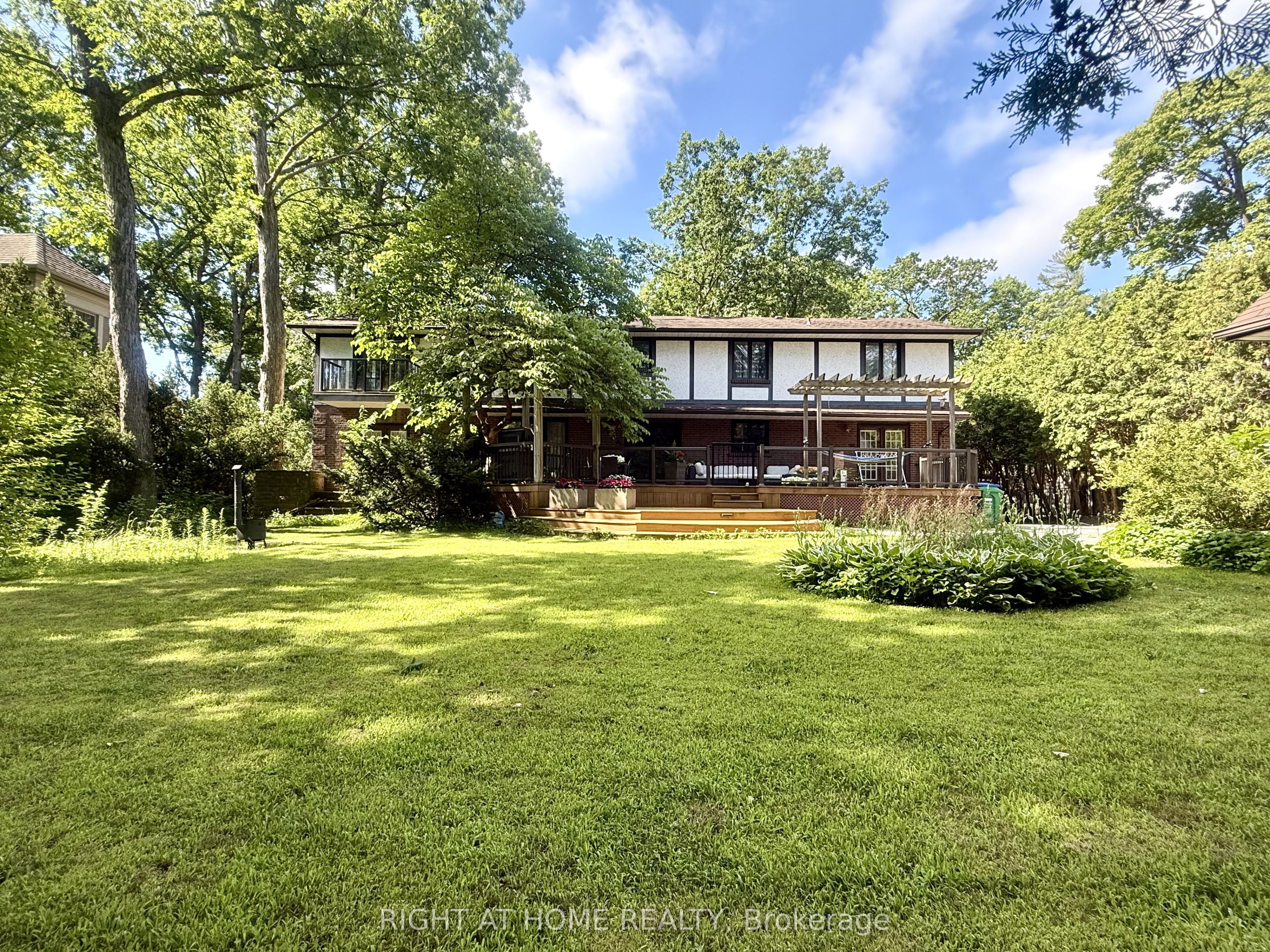 2123 Gordon Drive Property Photo 40