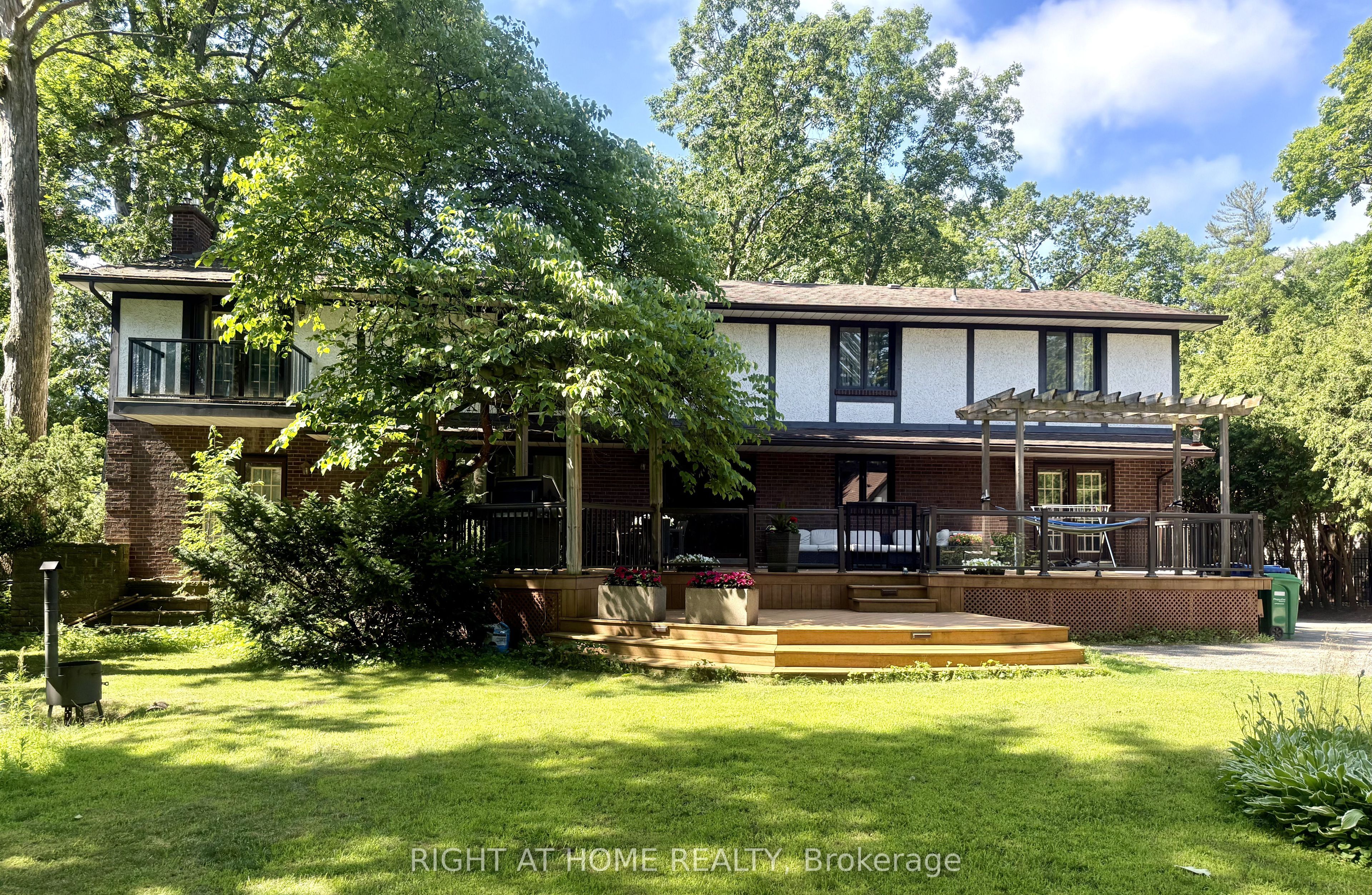 2123 Gordon Drive Property Photo 42