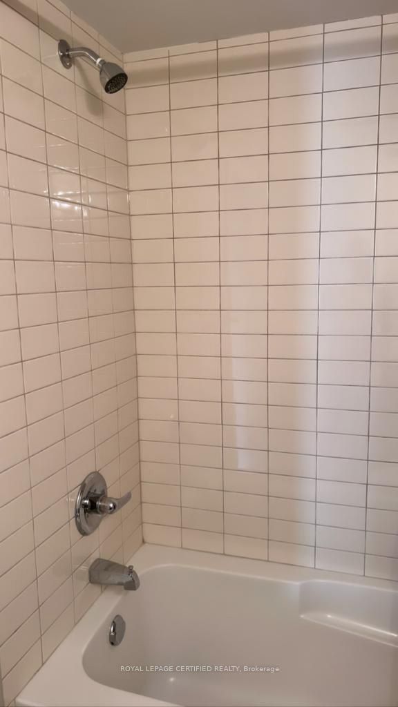 100 Dufay Road 86 Property Photo 9