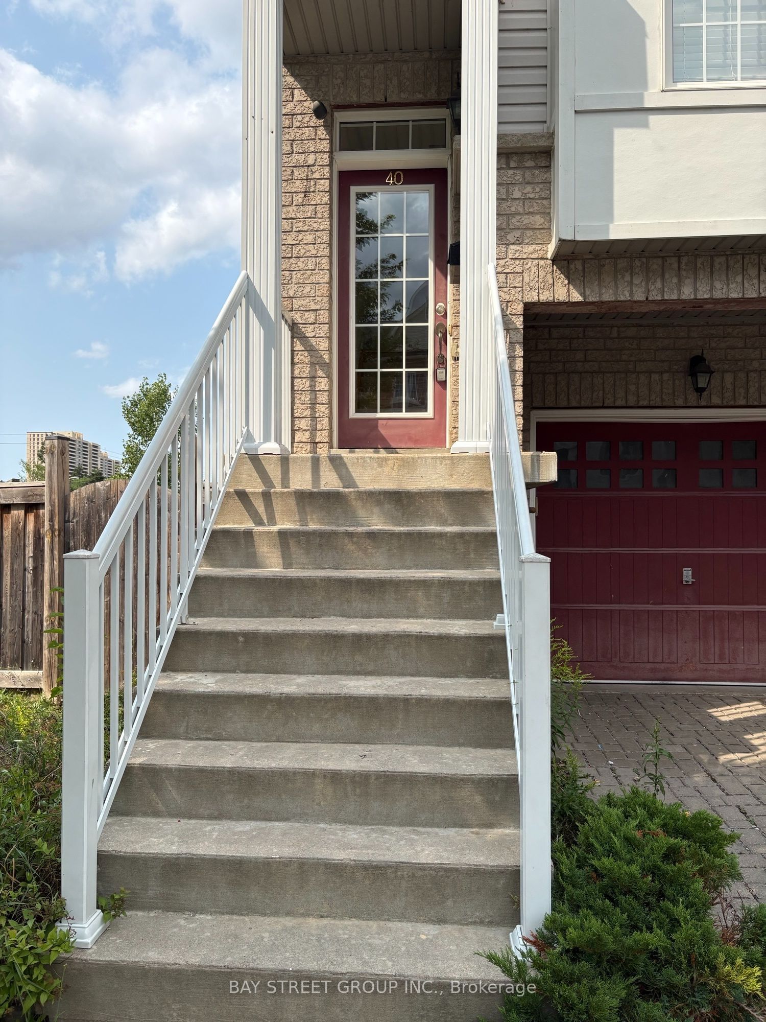 40 Mantello Drive Property Photo 3