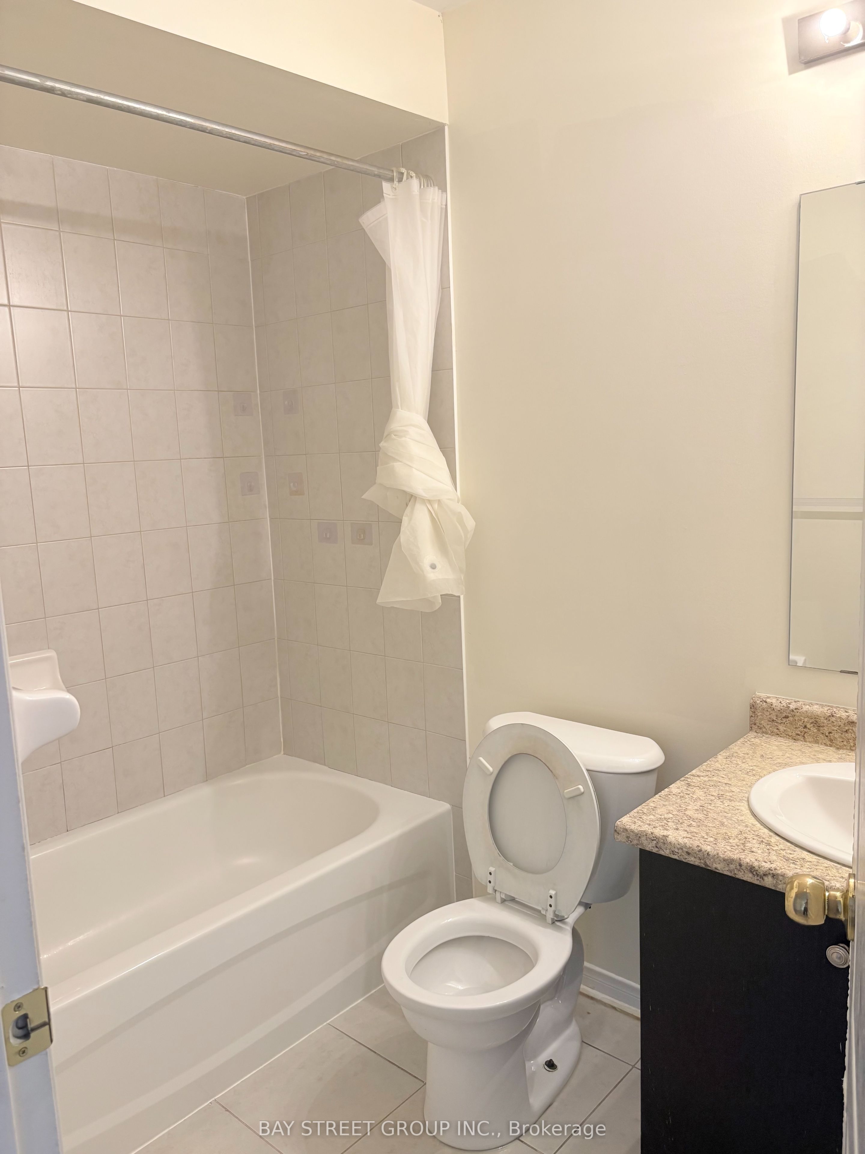 40 Mantello Drive Property Photo 13