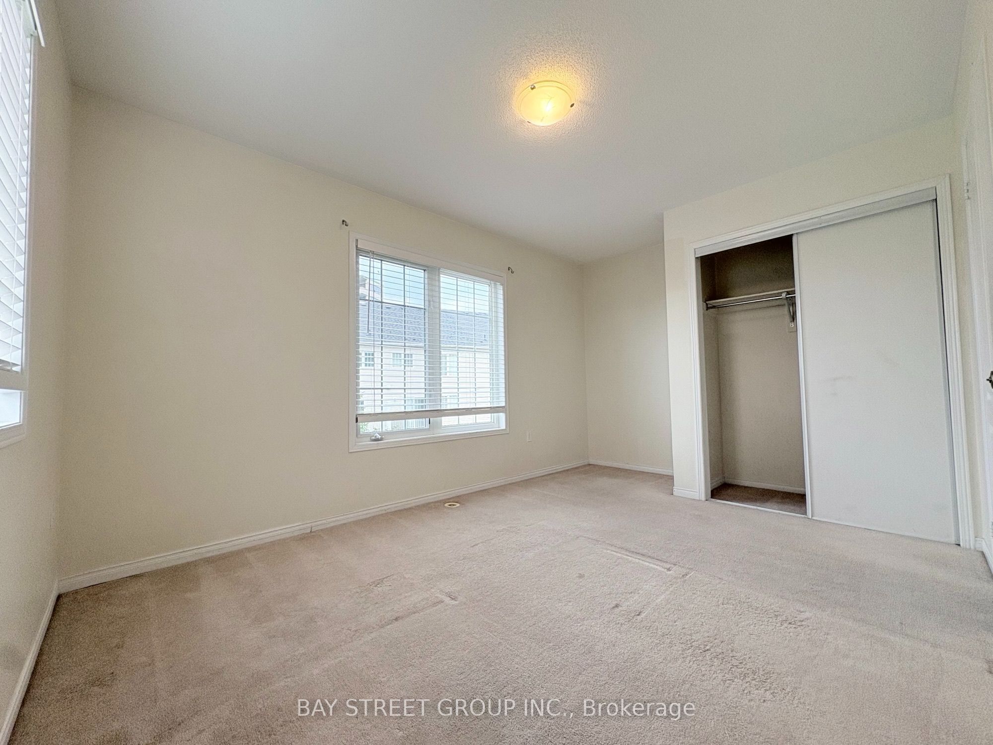 40 Mantello Drive Property Photo 15