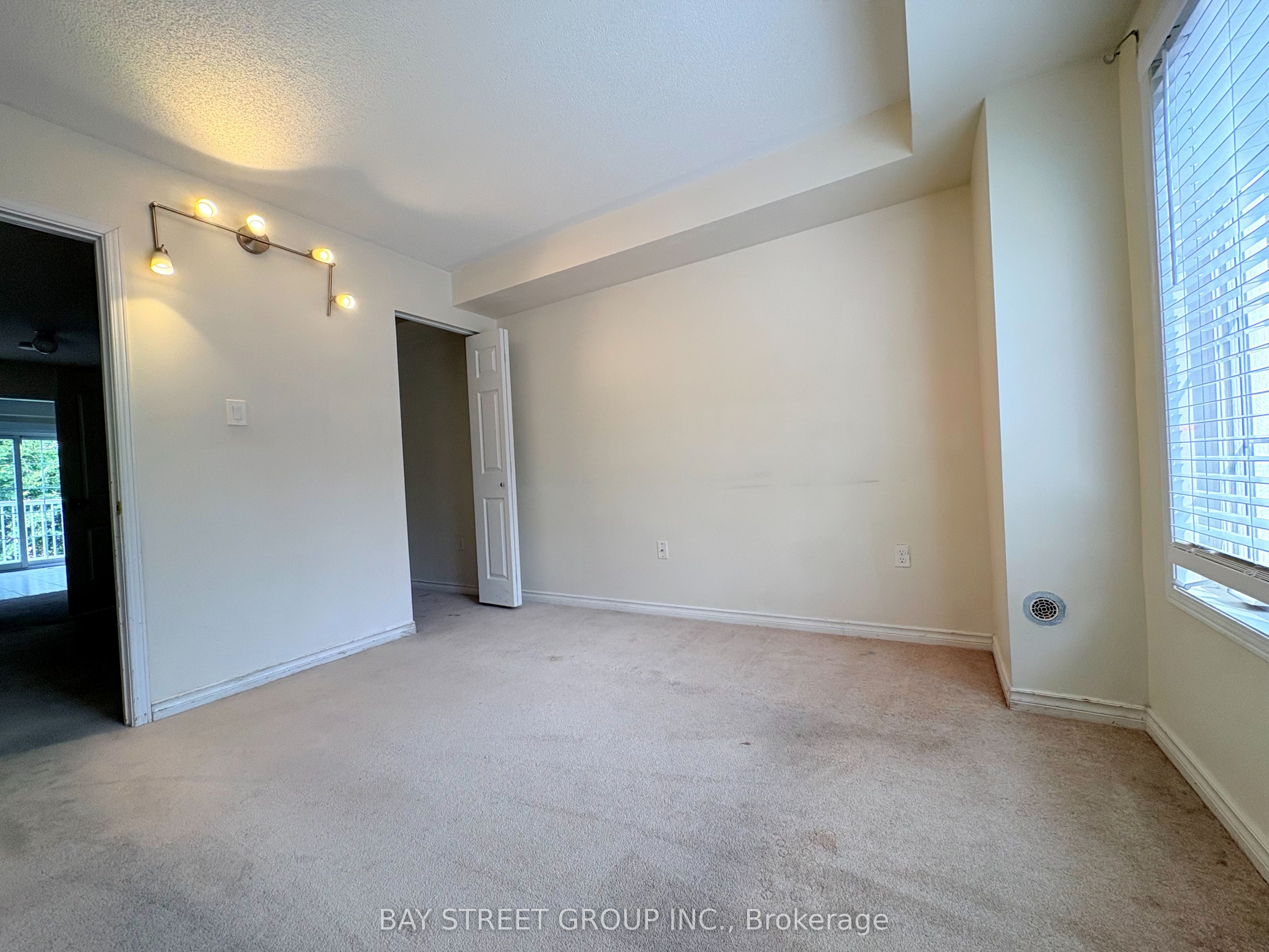 40 Mantello Drive Property Photo 20