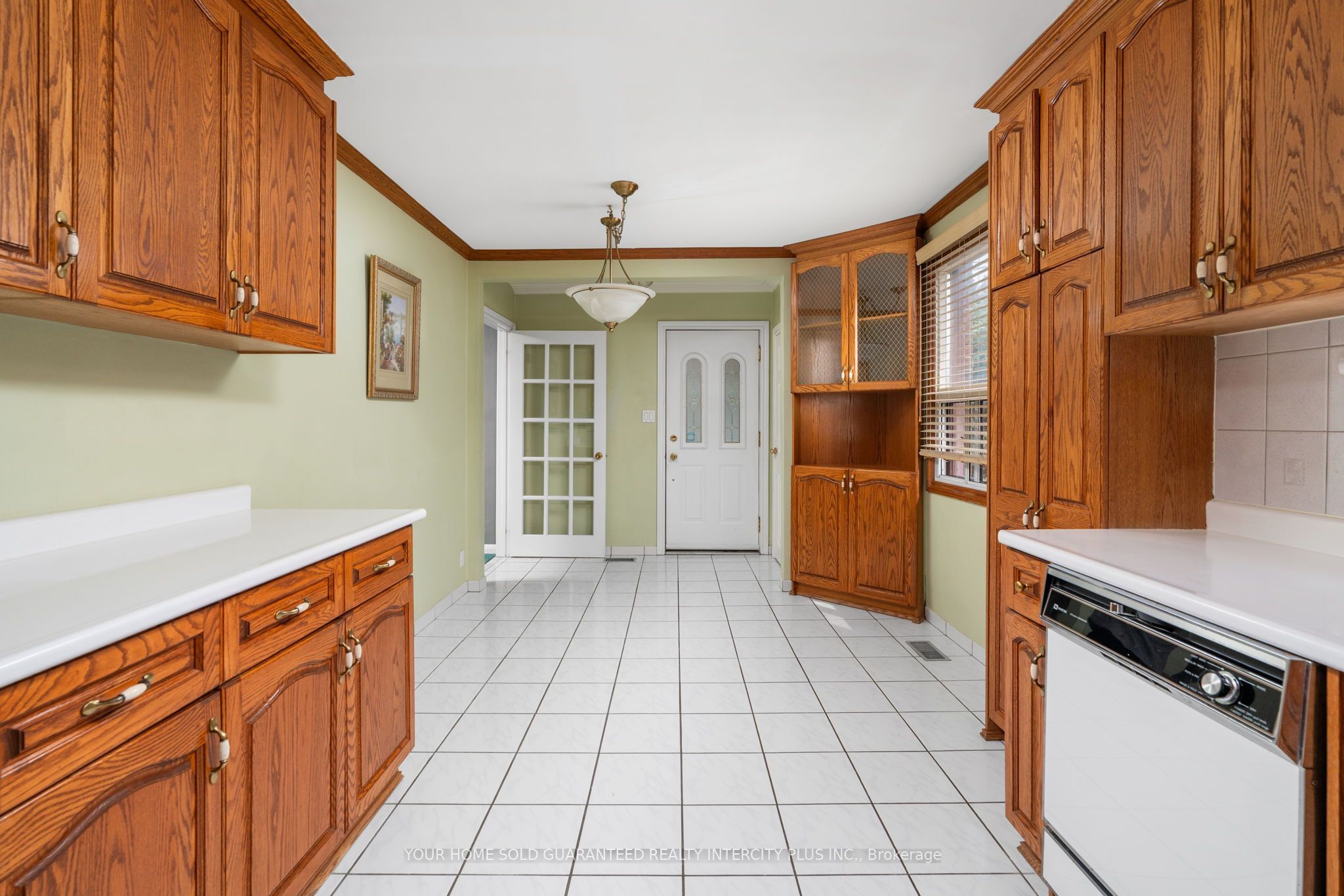 67 Bentworth Avenue Property Photo 15