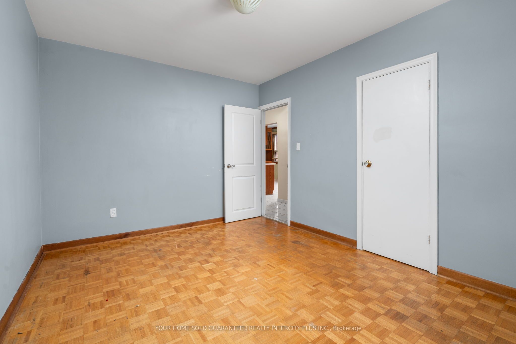 67 Bentworth Avenue Property Photo 22