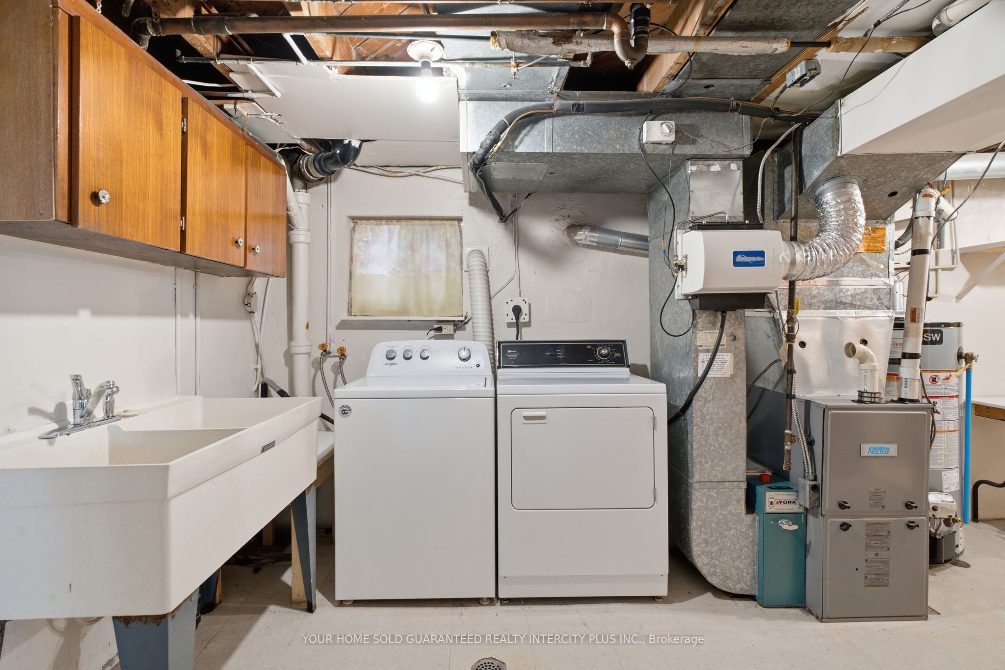 67 Bentworth Avenue Property Photo 36
