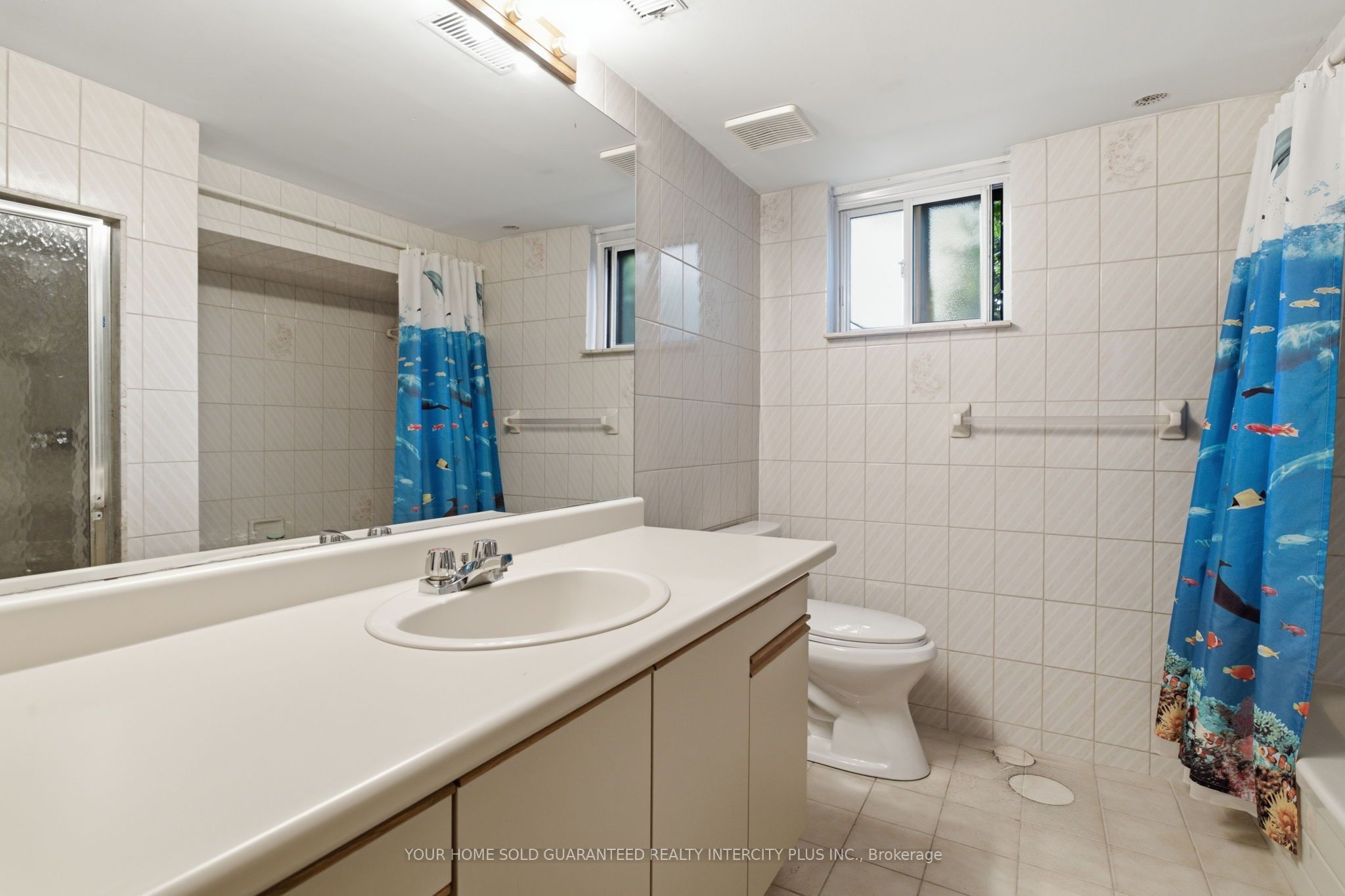 67 Bentworth Avenue Property Photo 37