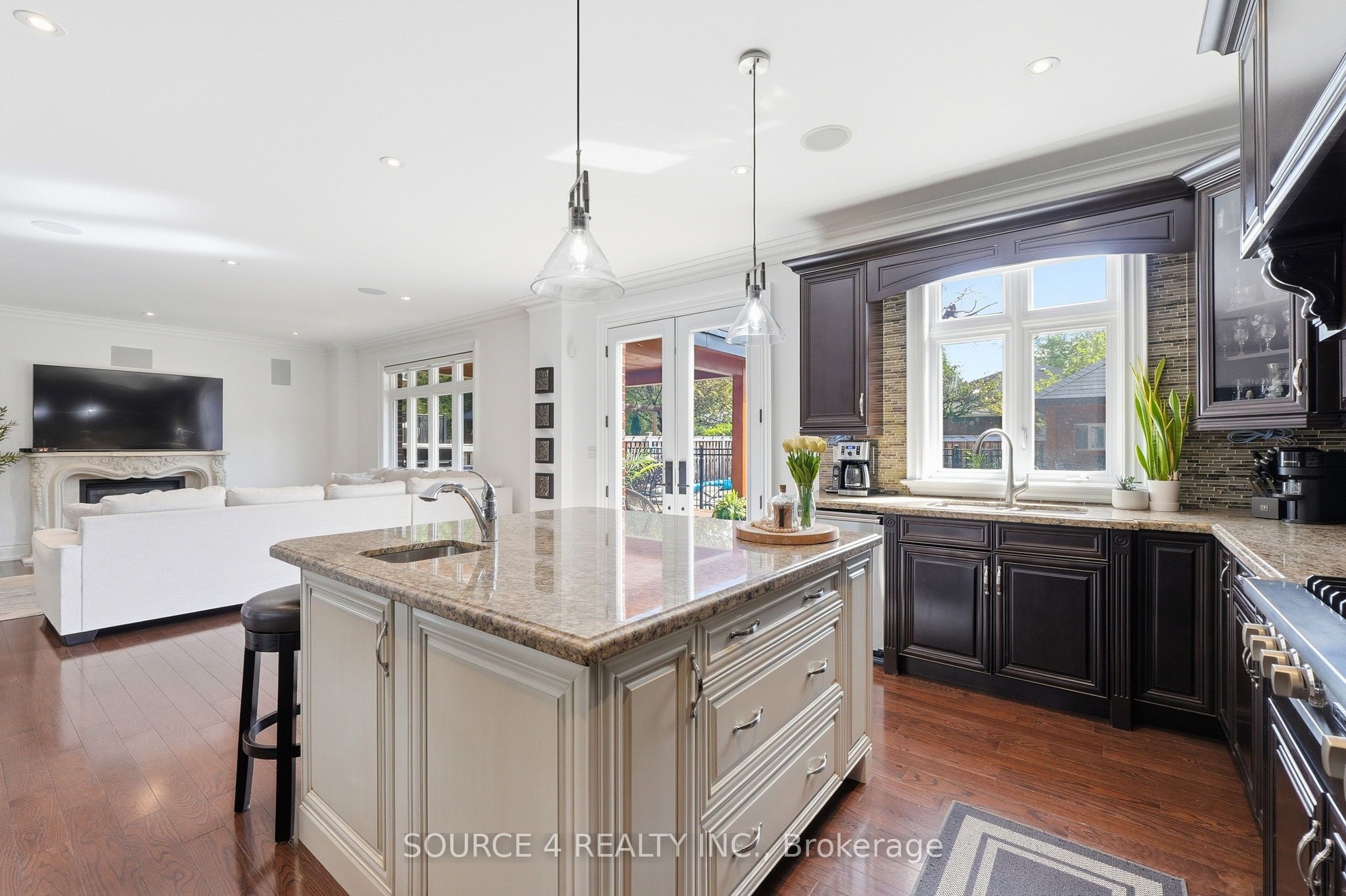 39 Amesbury Drive Property Photo 14