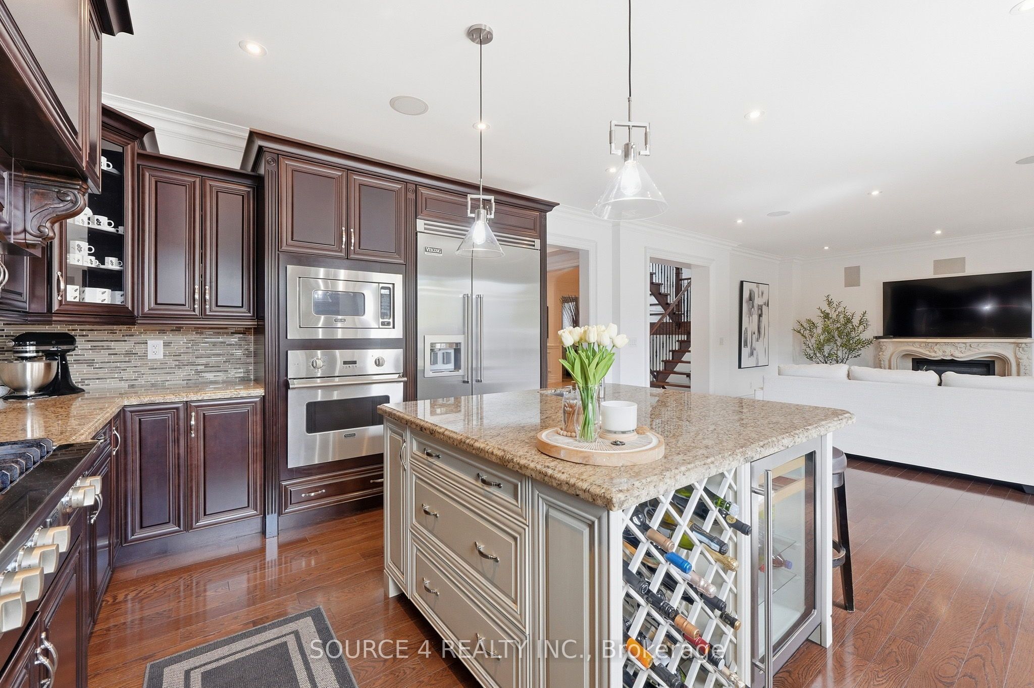 39 Amesbury Drive Property Photo 15