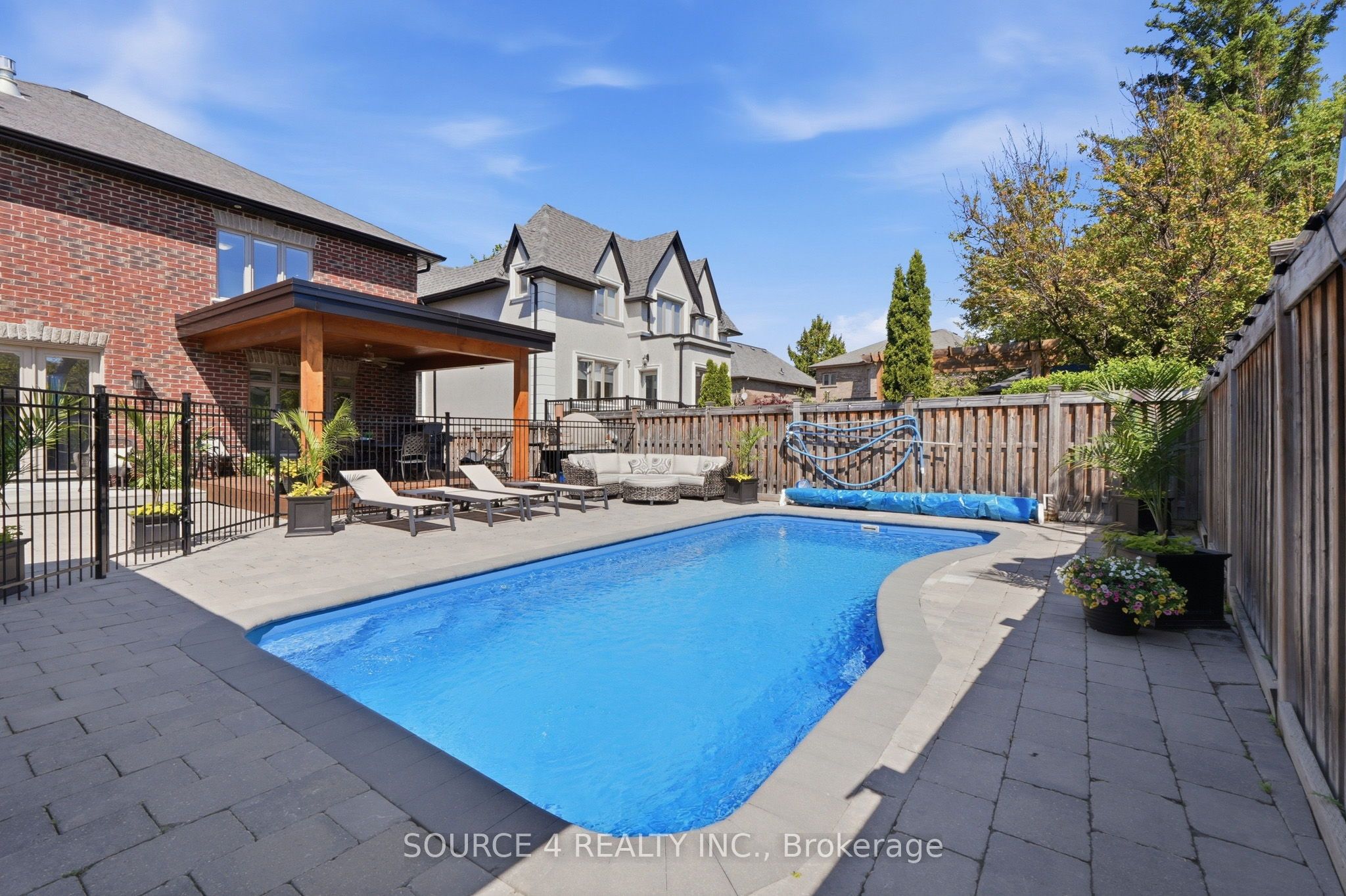 39 Amesbury Drive Property Photo 45