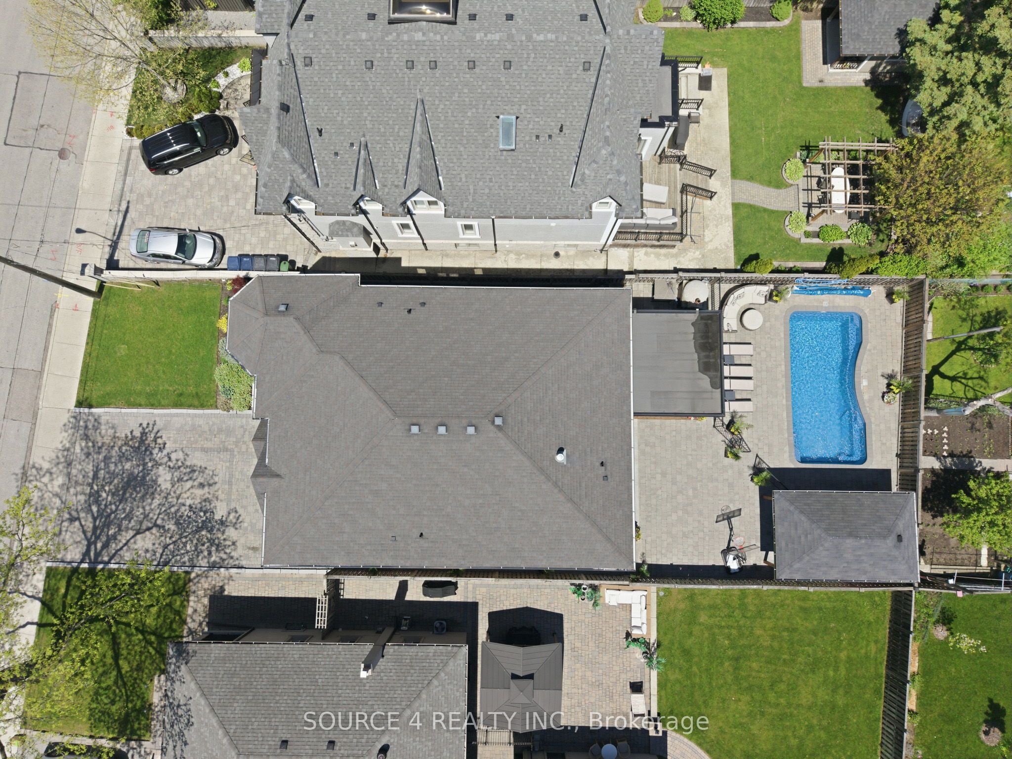 39 Amesbury Drive Property Photo 49