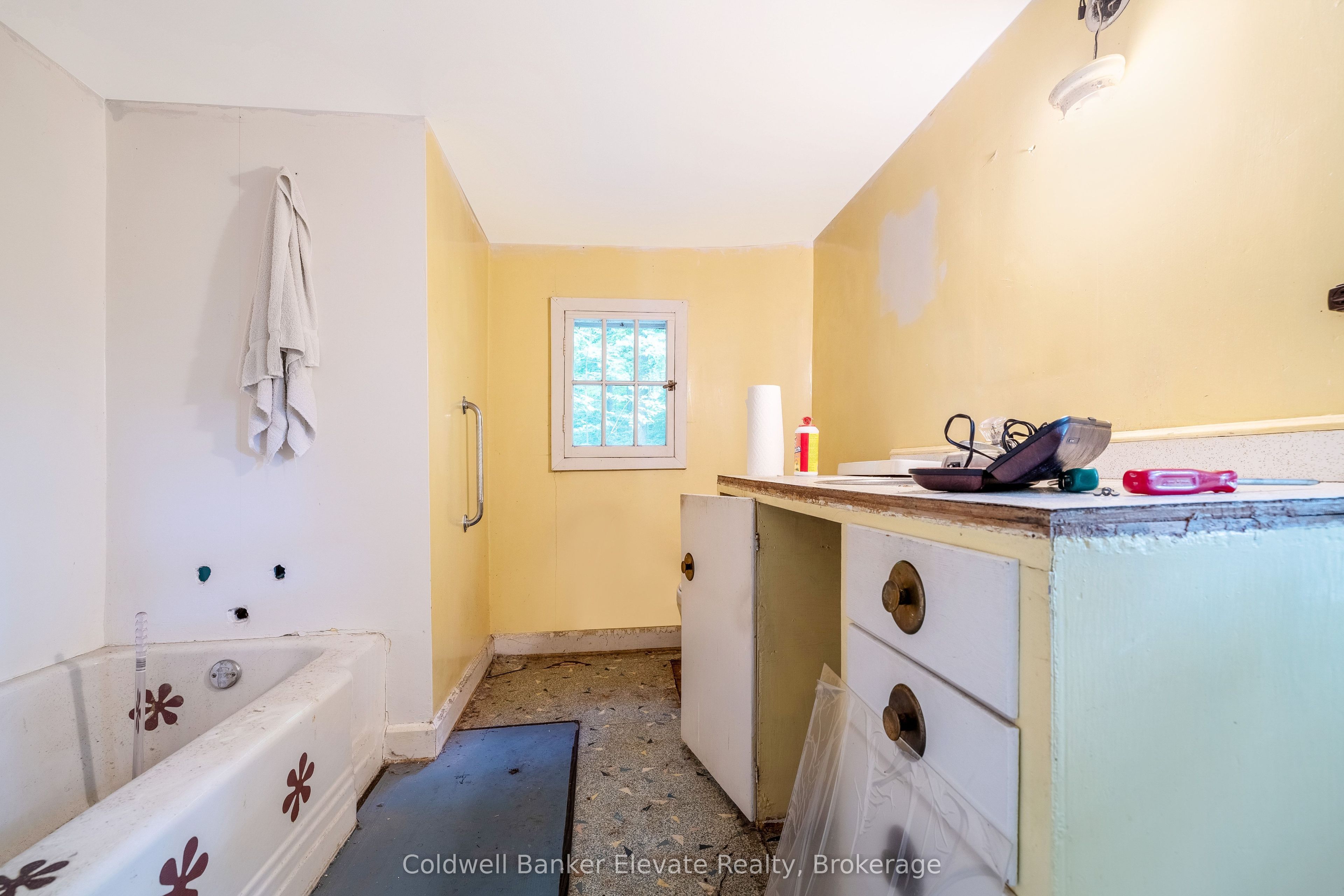 2529 Campbellville Road Property Photo 25
