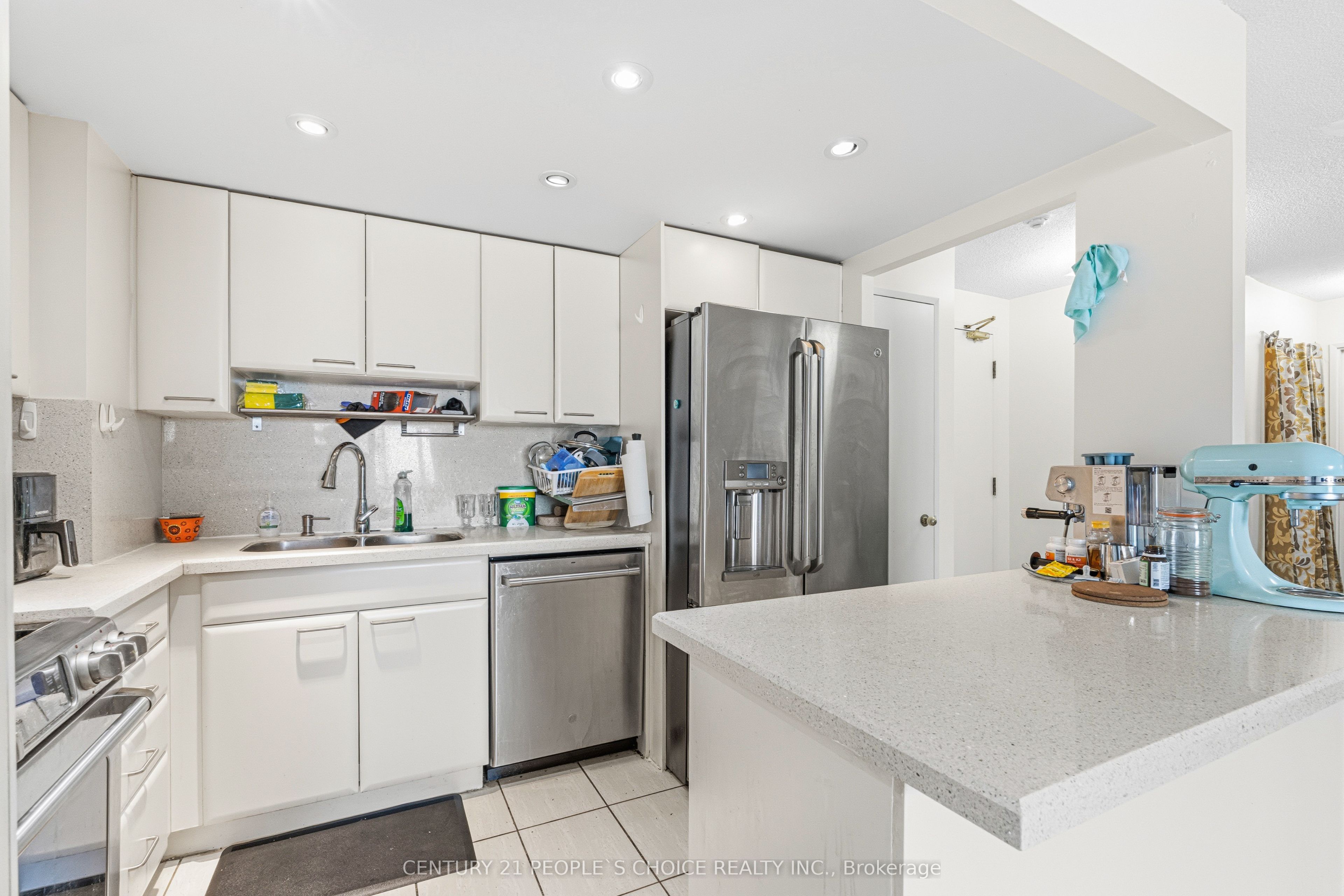 155 Hillcrest Avenue 1413 Property Photo 15