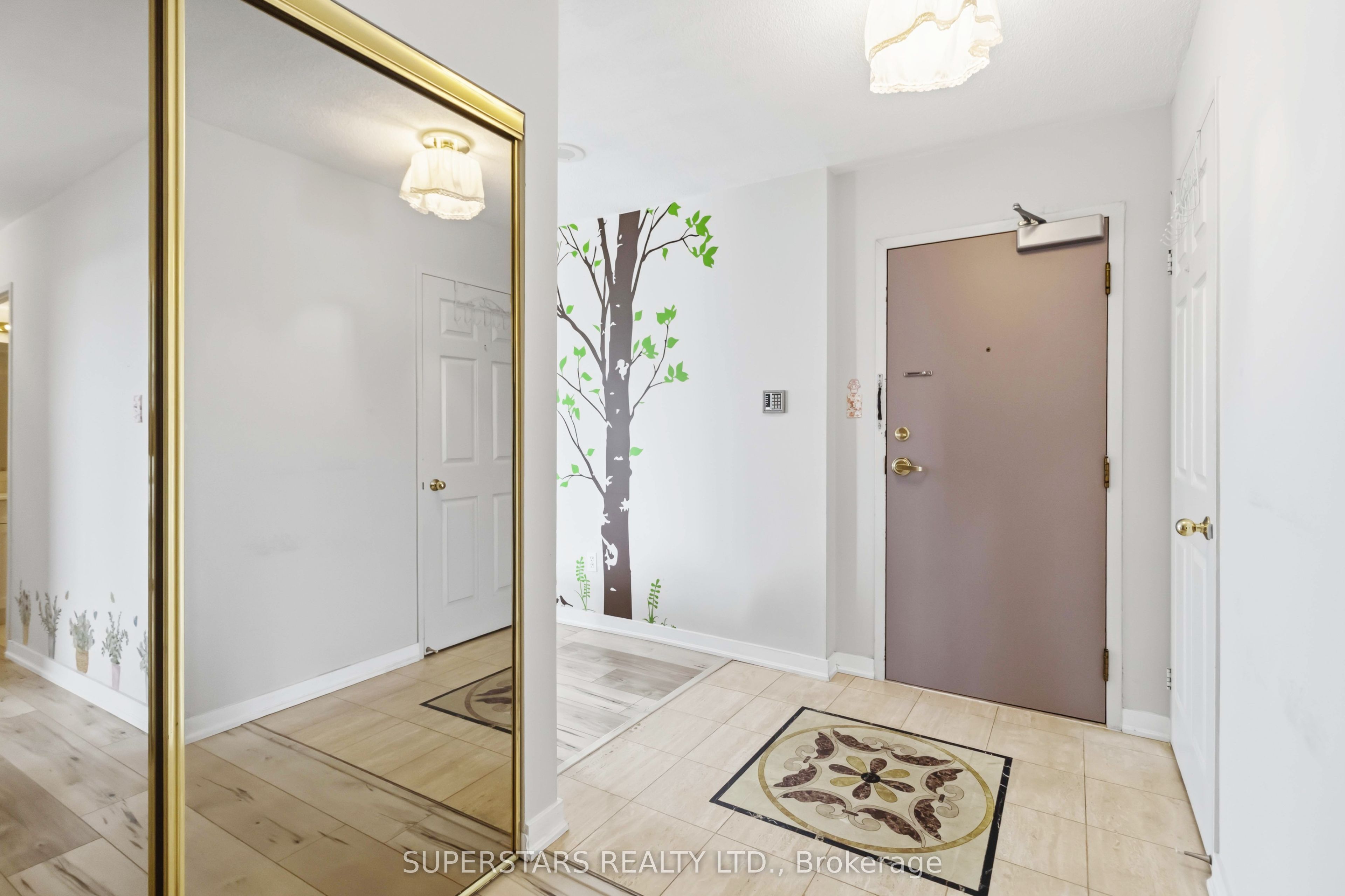 30 Malta Avenue 1702 Property Photo 9