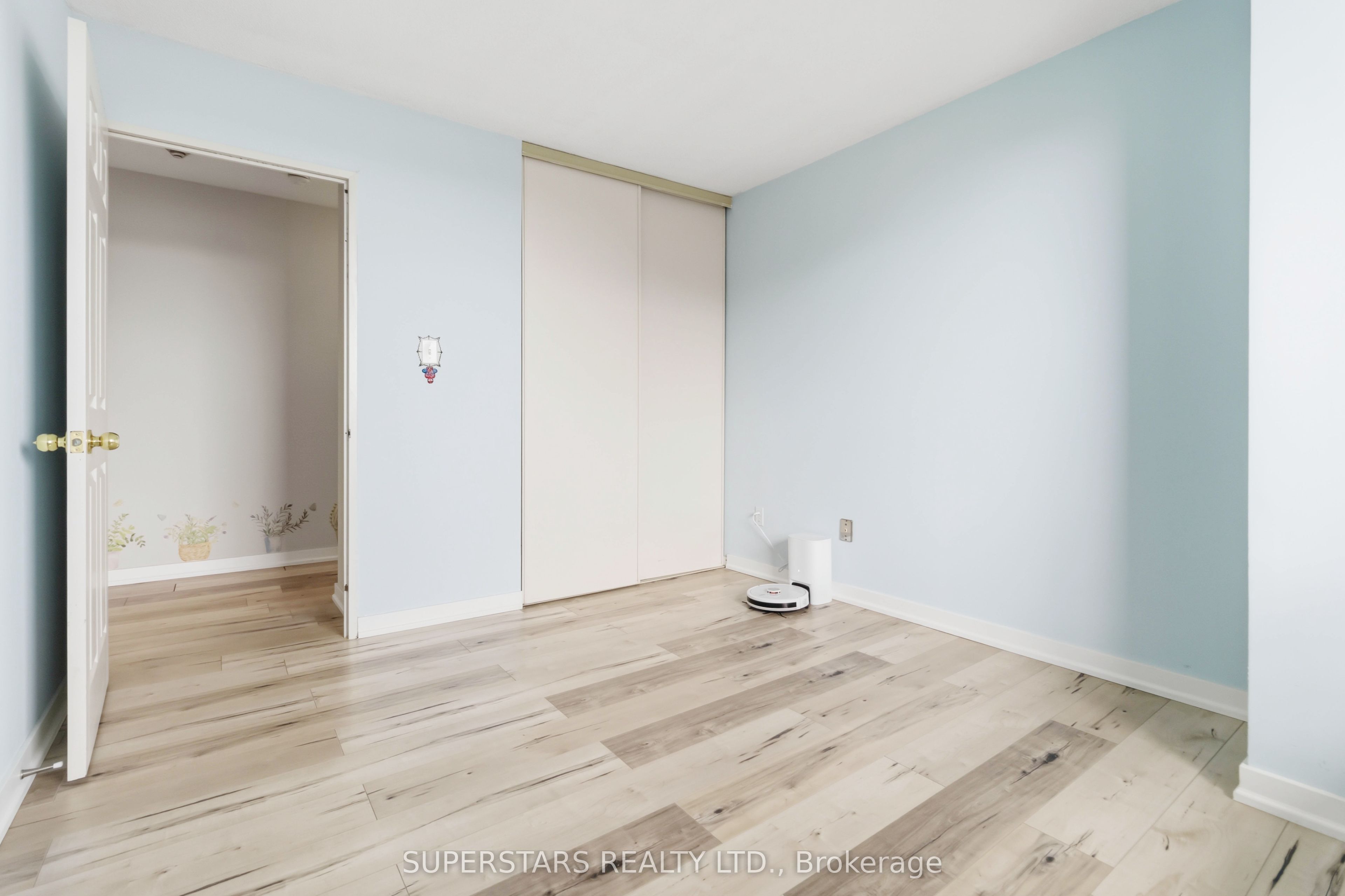 30 Malta Avenue 1702 Property Photo 32