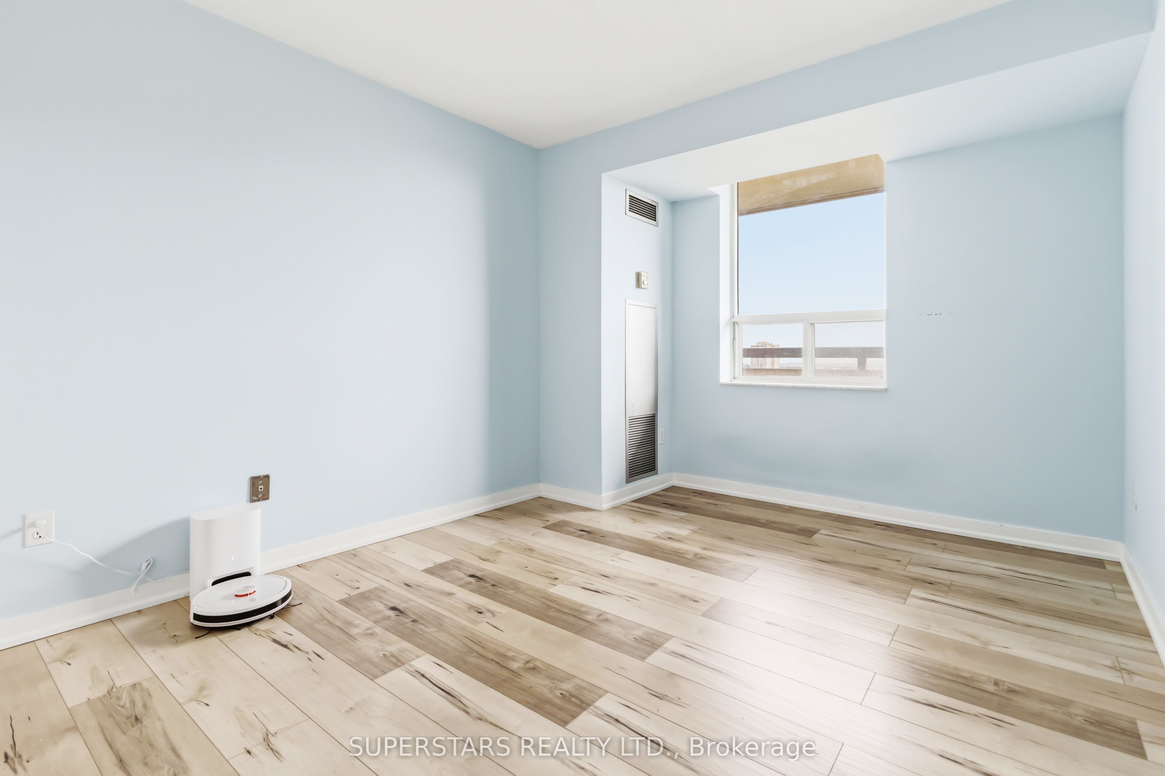 30 Malta Avenue 1702 Property Photo 33