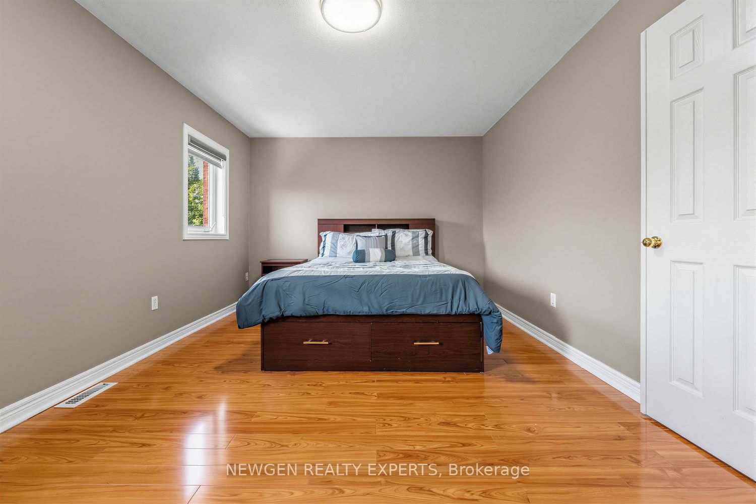 10 Checkerberry Crescent Property Photo 20
