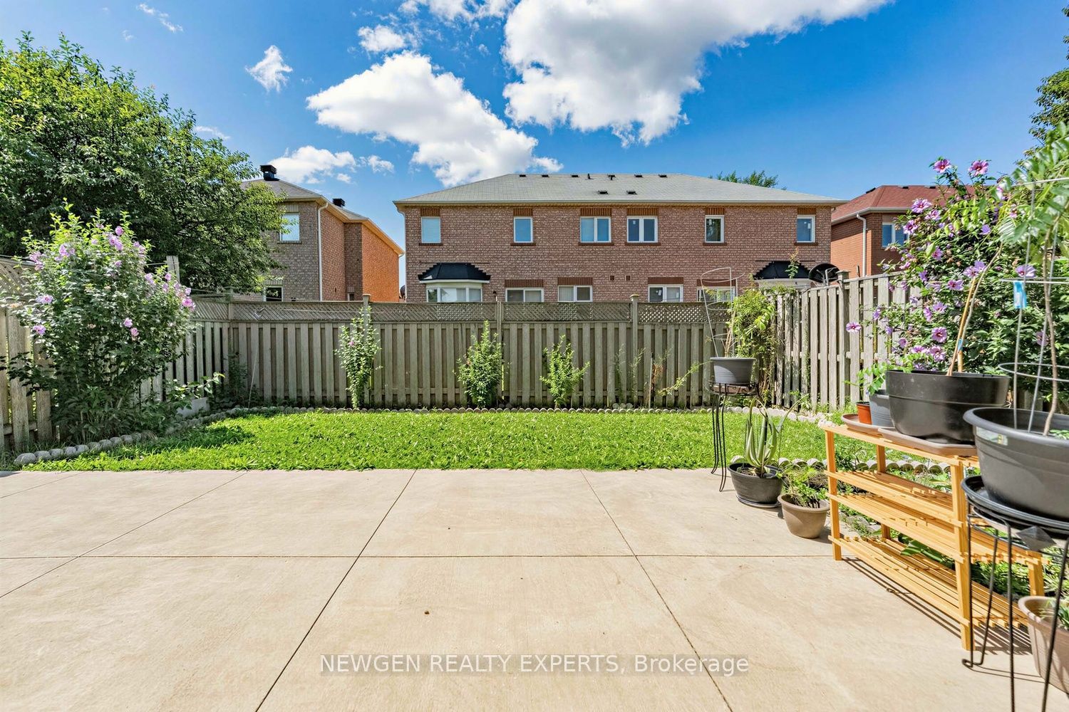 10 Checkerberry Crescent Property Photo 32
