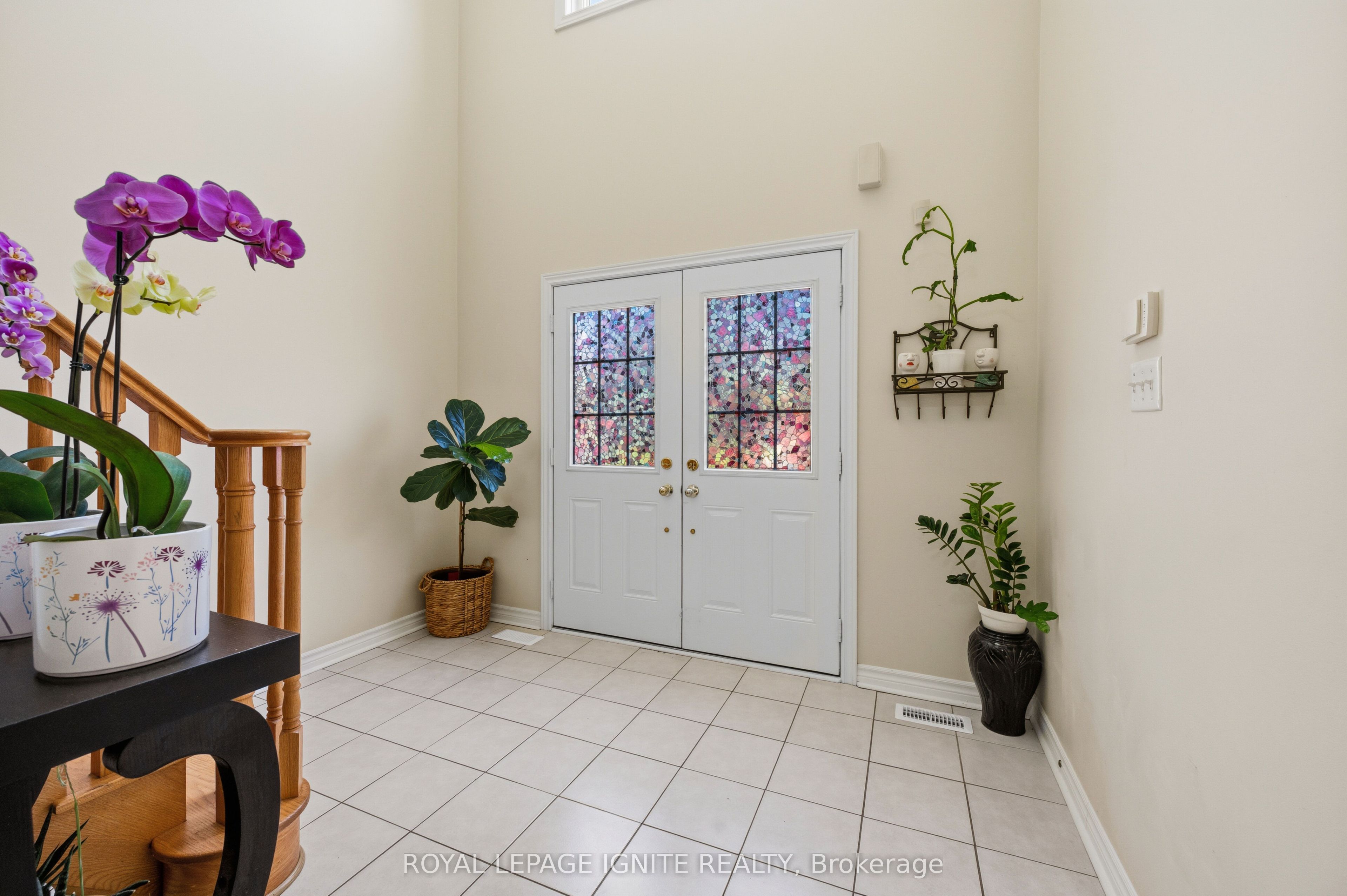 90 Sir Jacobs Crescent Property Photo 5