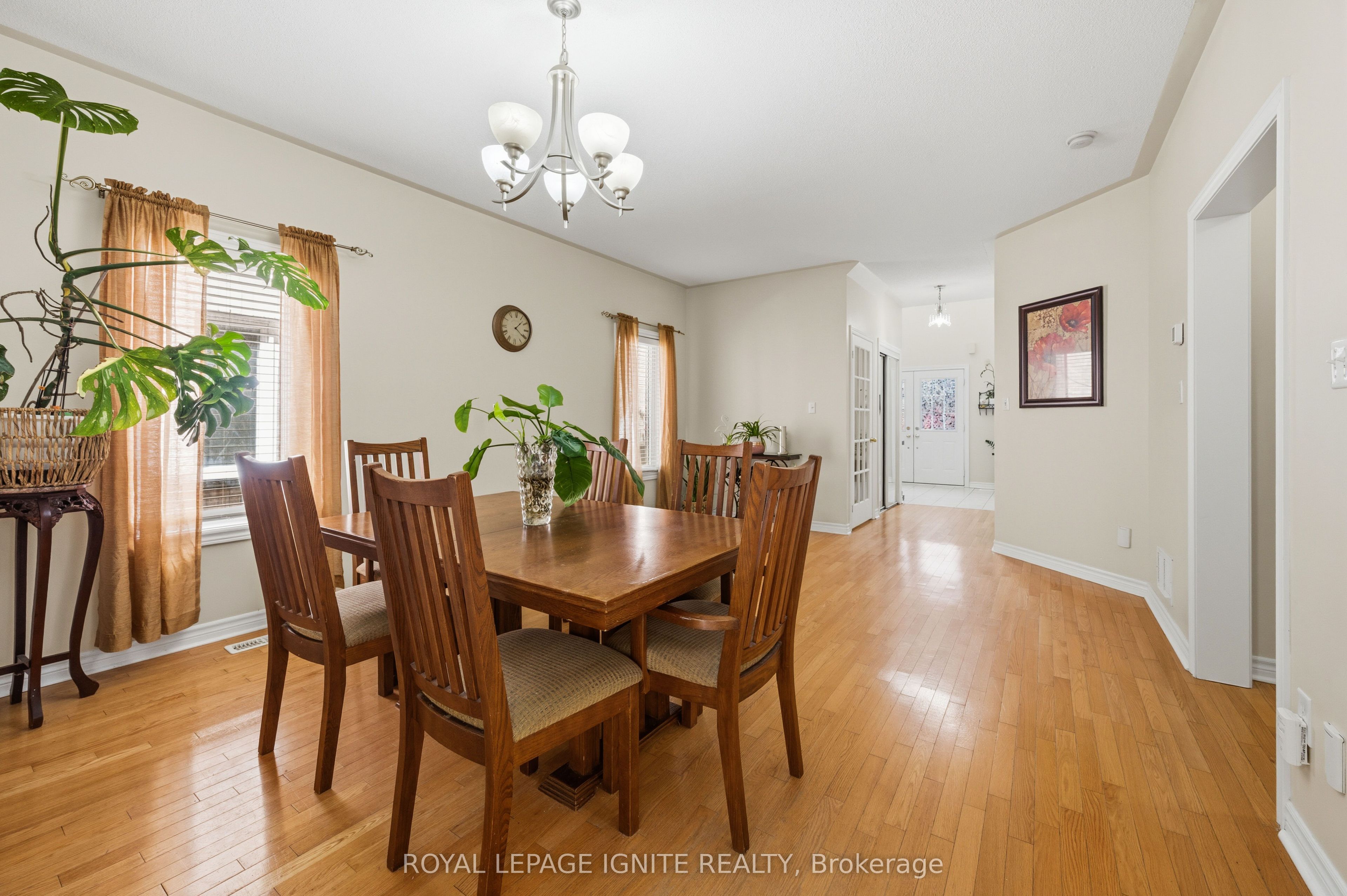 90 Sir Jacobs Crescent Property Photo 9