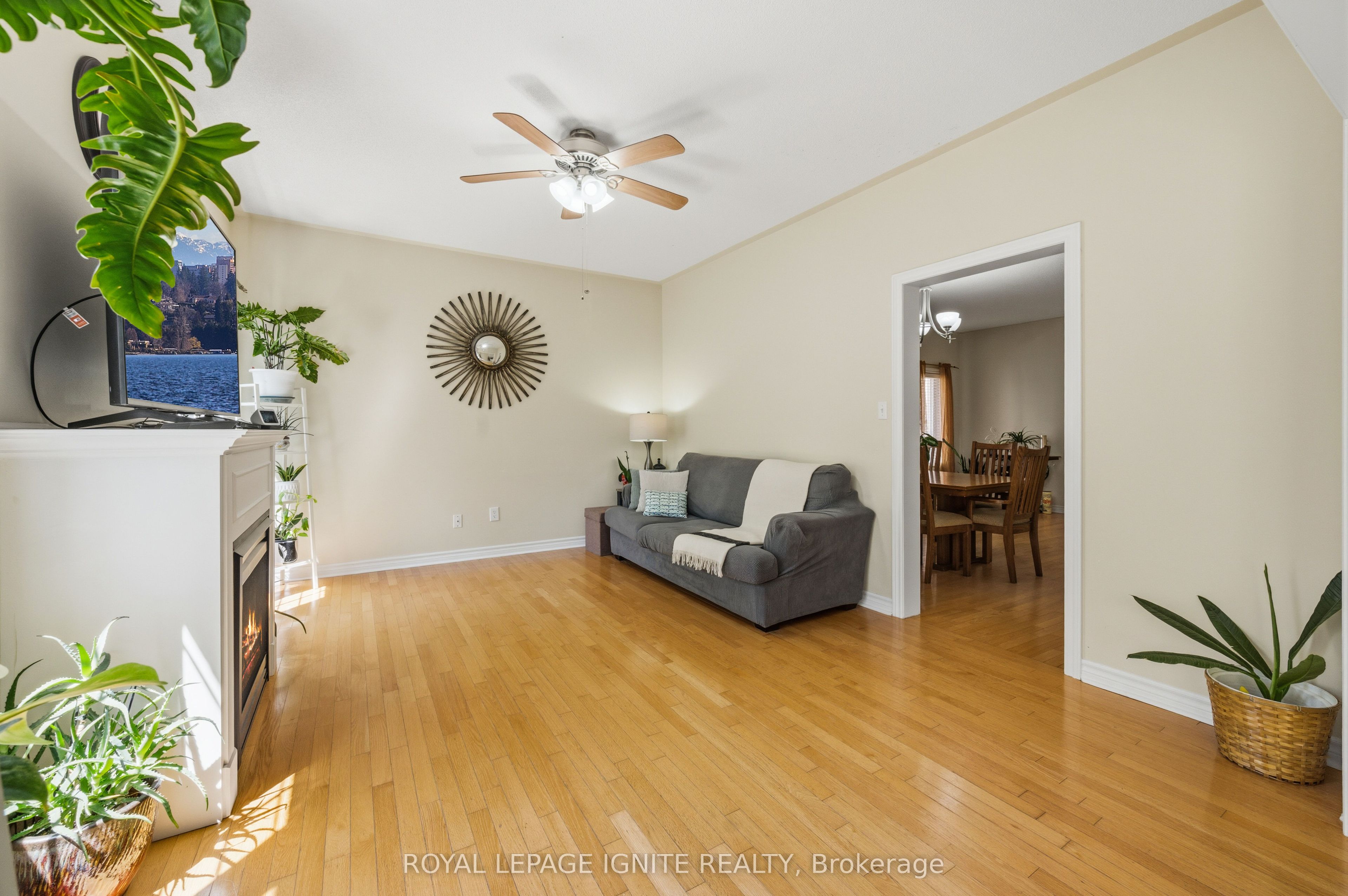 90 Sir Jacobs Crescent Property Photo 11