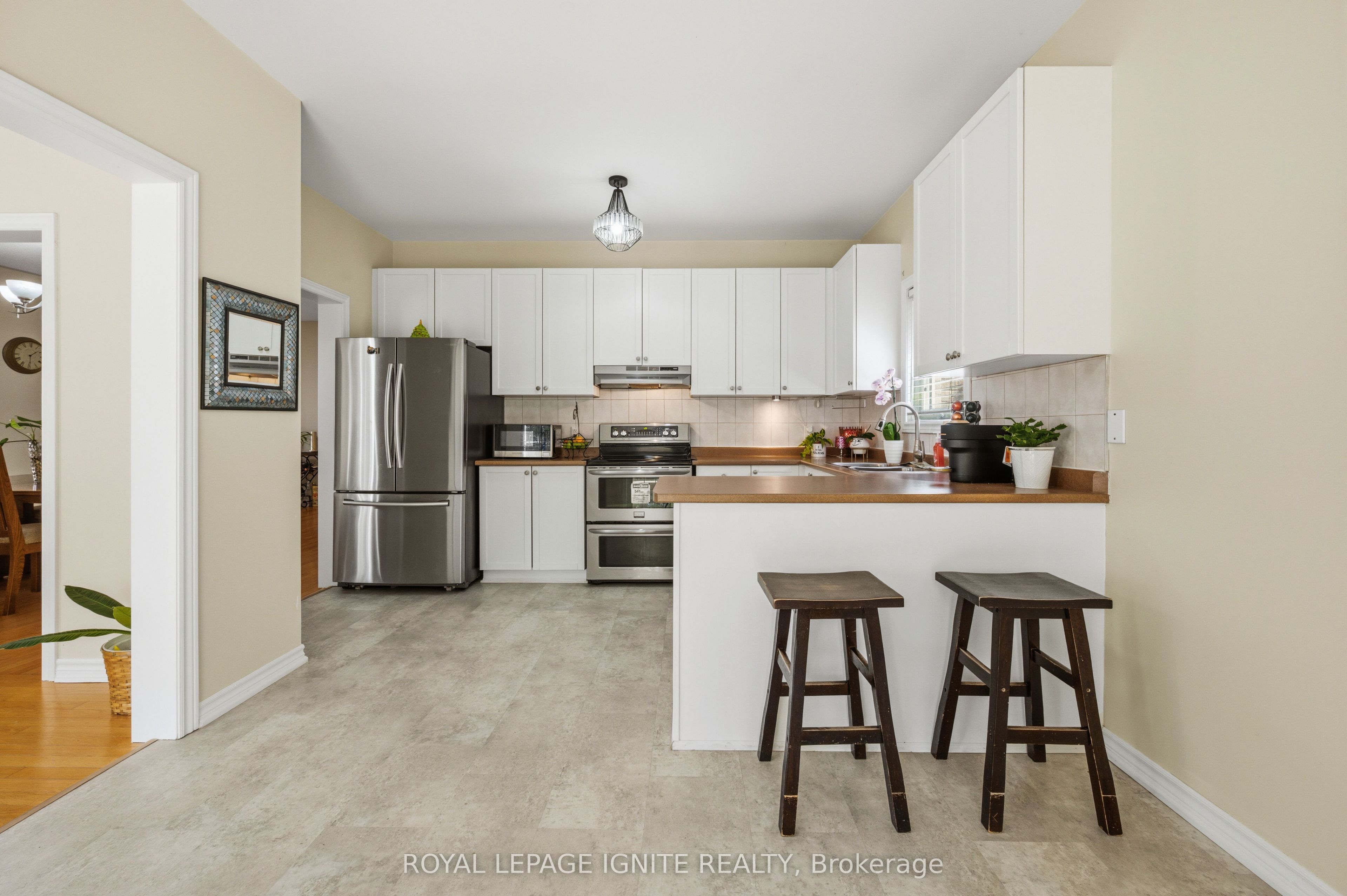 90 Sir Jacobs Crescent Property Photo 17