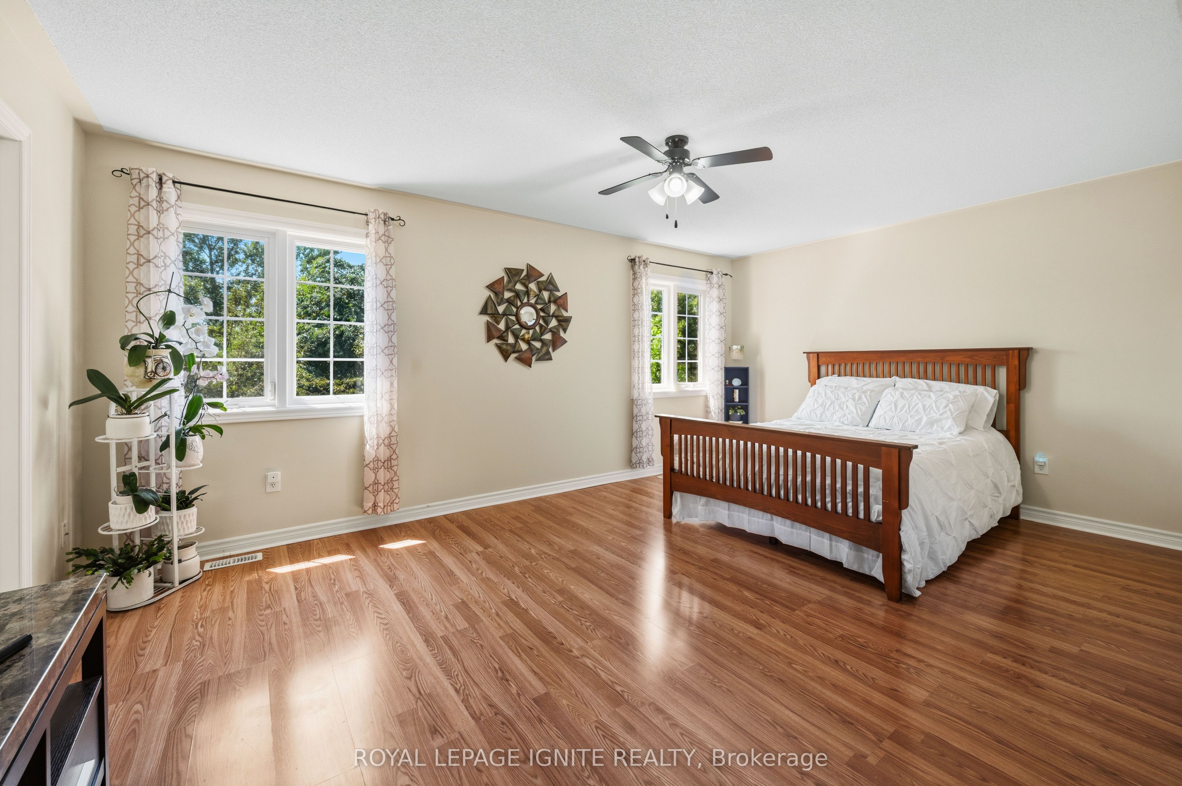 90 Sir Jacobs Crescent Property Photo 26