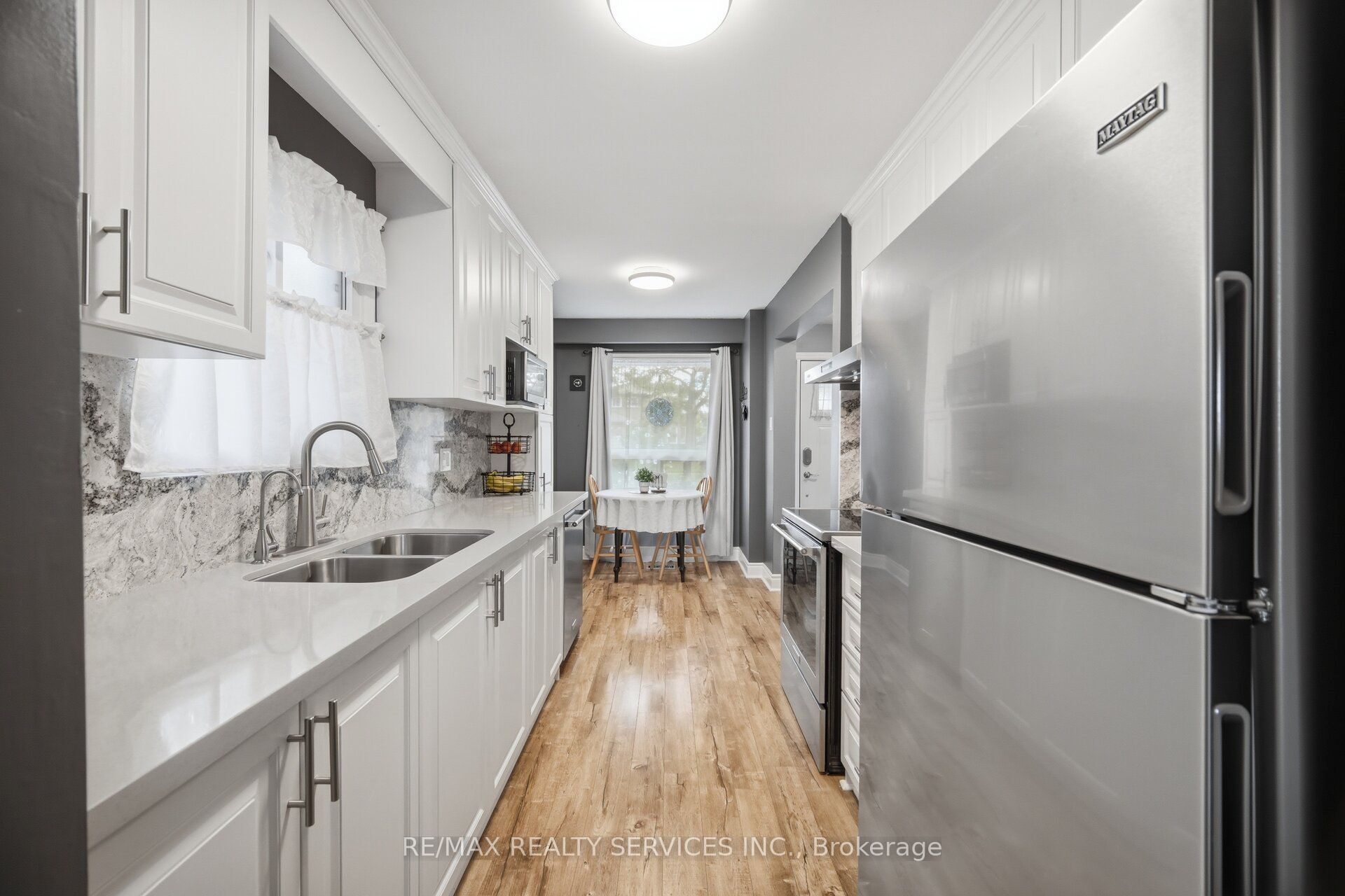 152 Weybridge Trail Property Photo 9