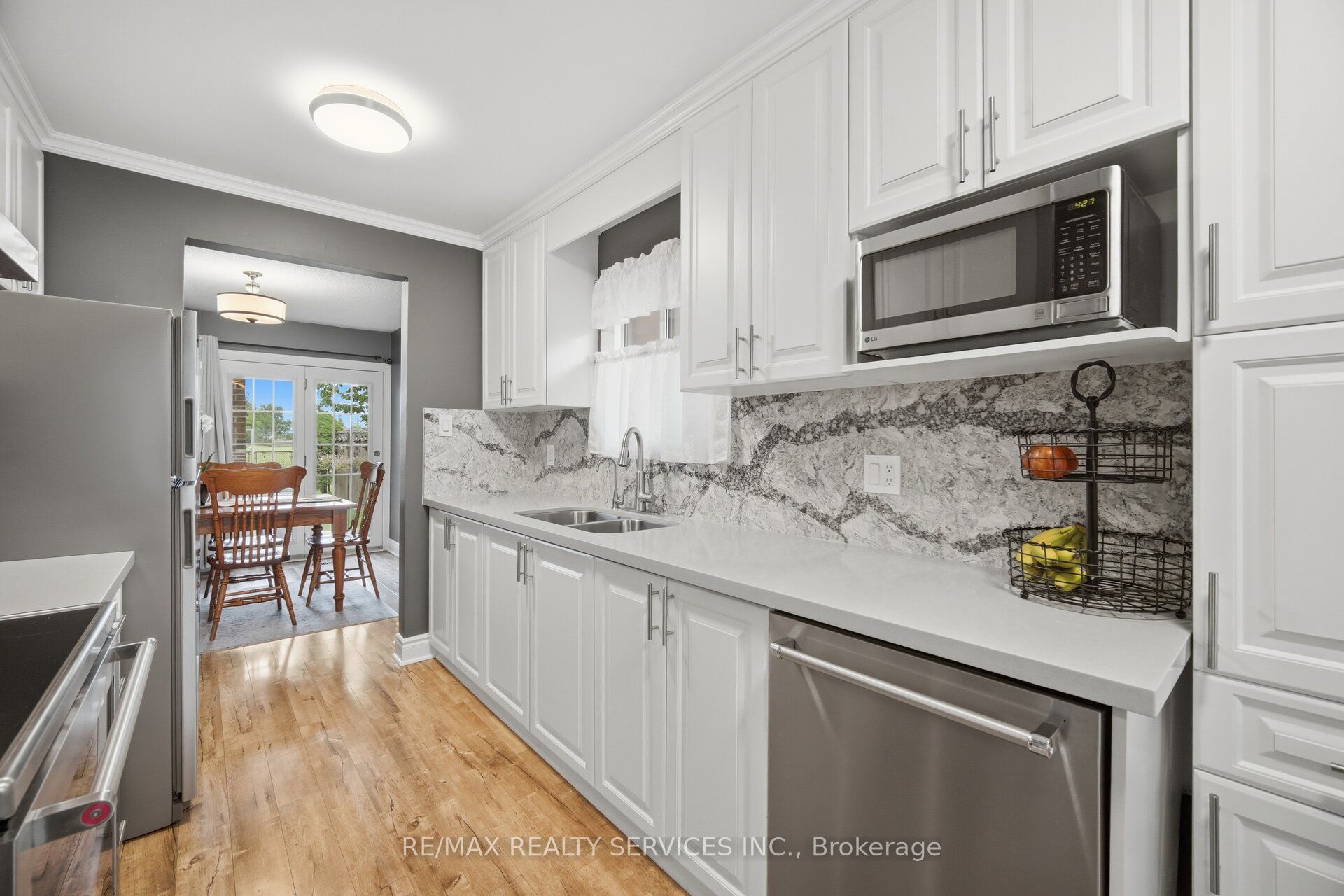 152 Weybridge Trail Property Photo 10